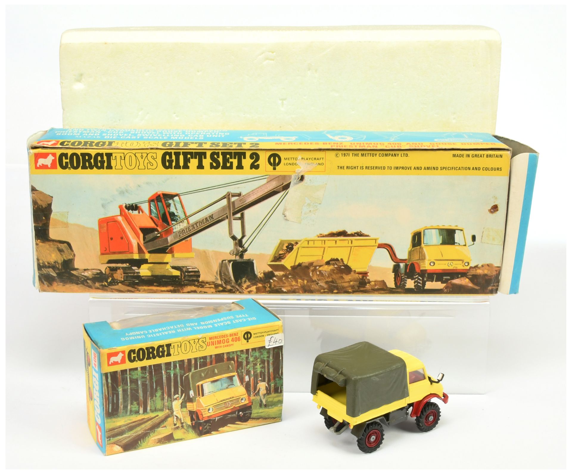 Corgi Toys GS2 Gift Set To Include - Mercedes Unimog With Goose dumper - Maroon and Yellow, Pries... - Image 2 of 2