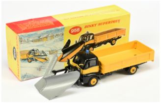 Dinky Toys 958 Guy Warrior With Snow Plough - Black and yellow including supertoy hubs, solid mid...