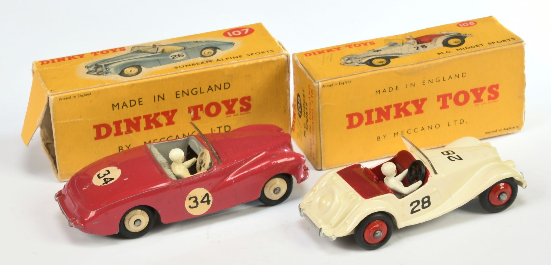 Dinky Toys 107 Sunbeam Al;pine sports - Cerise body, grey interior with figure, silver trim and l... - Bild 2 aus 2