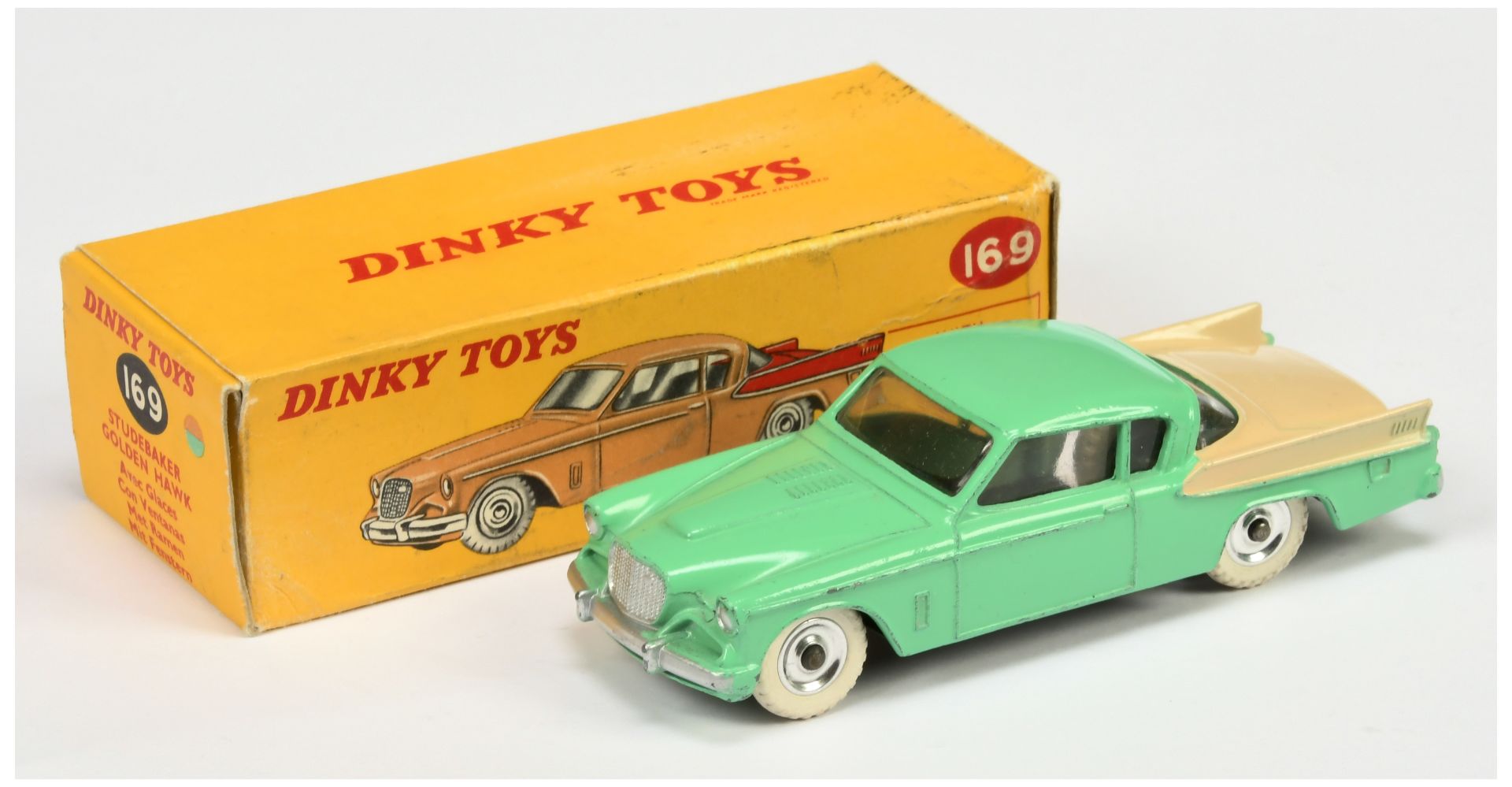Dinky Toys 169 Studebaker Golden Hawk - Light green with light beige back, side flashes and spun ...
