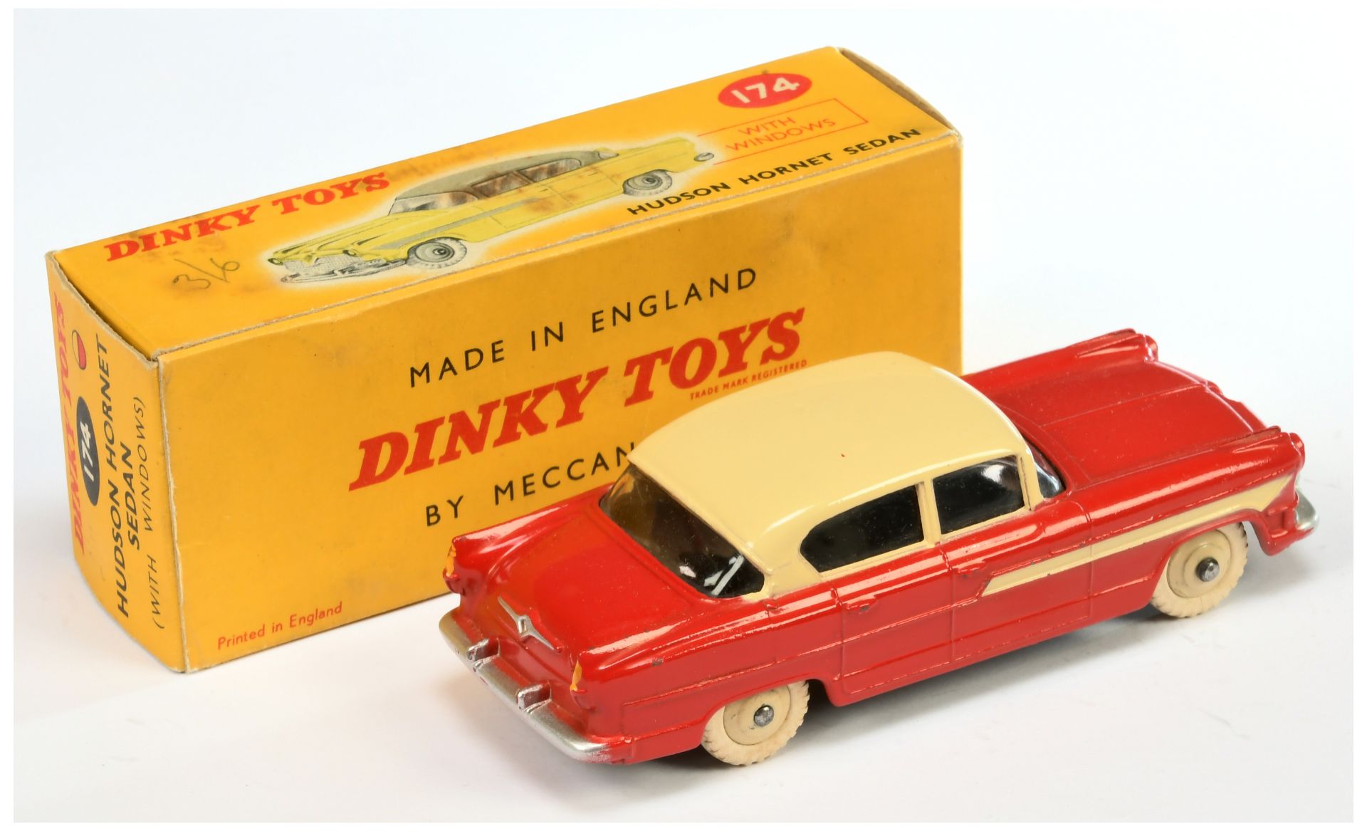 Dinky Toys 174 Hudson Hornet Sedan - Red body with cream roof and side flashes, silver trim and l... - Image 2 of 2