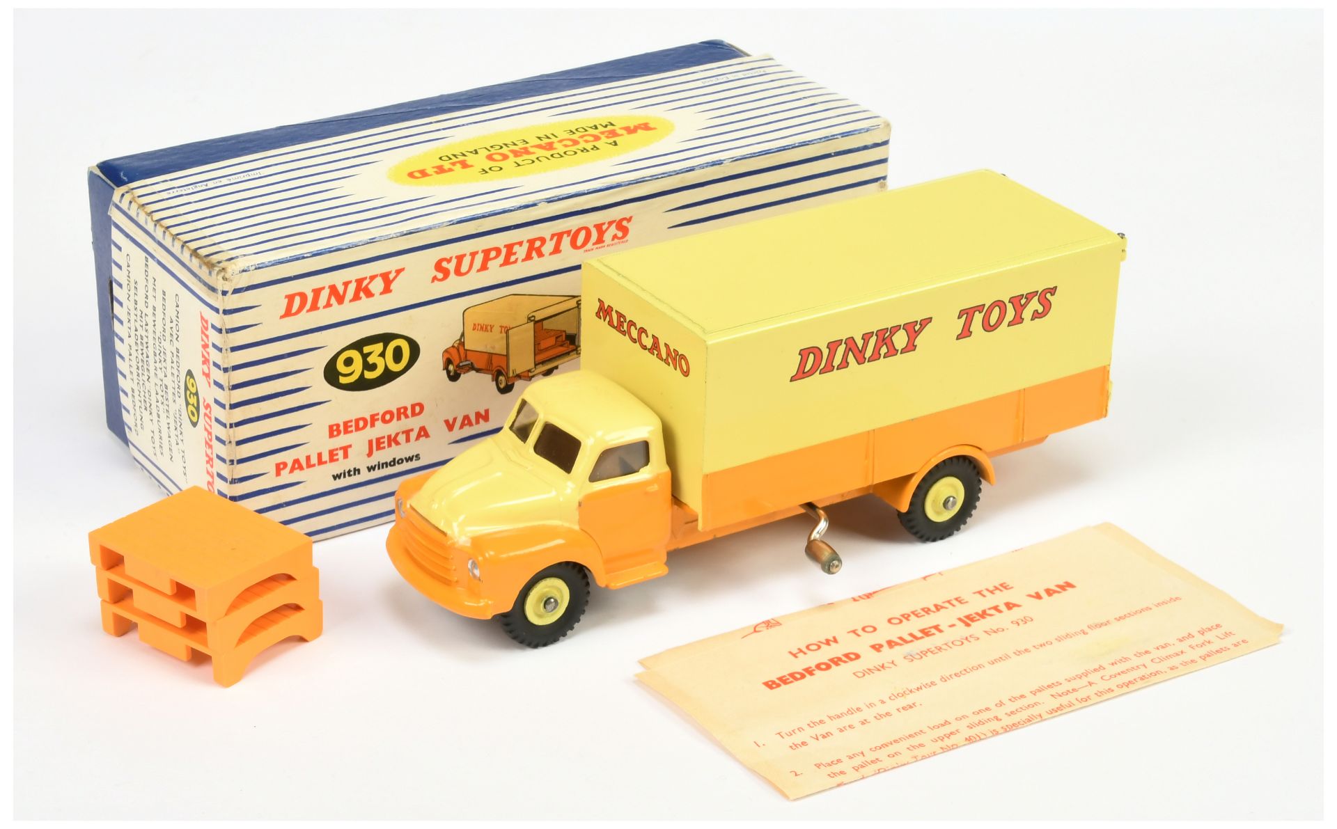 Dinky Toys 930 Bedford Pallet Jekta "Dinky Toys" Delivery Van - Two-Tone yellow, rigid hubs with ...