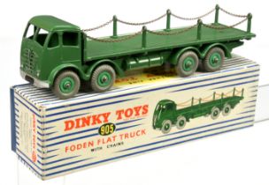 Dinky Toys 905 (505) Foden (type 2) Flat Truck With Chains - Green, mid-green supertoy hubs, with...