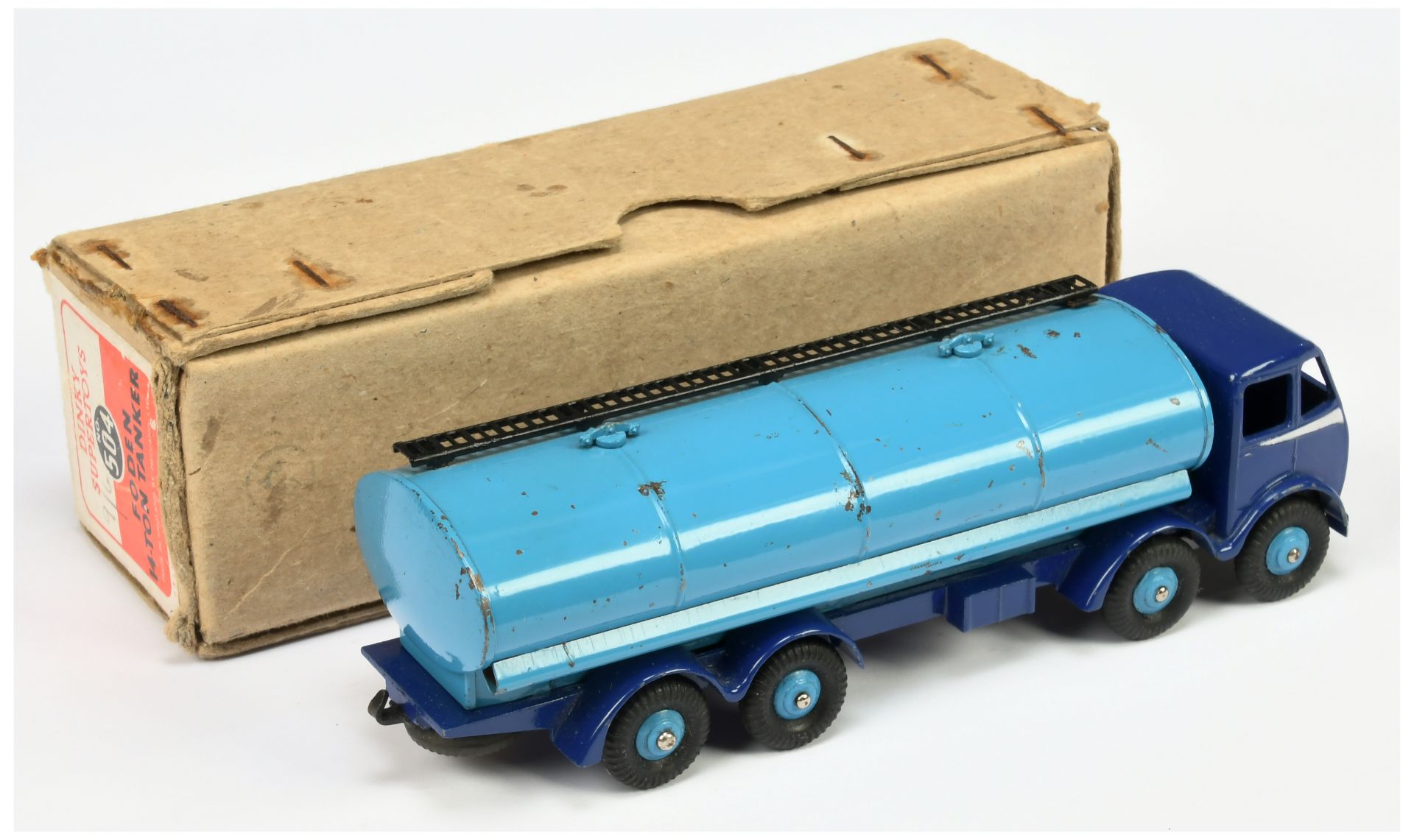 Dinky Toys 504 Foden (type 2) Tanker -Two-Tone blue, silver trim and side flashes, rigid hubs, bl... - Image 2 of 2