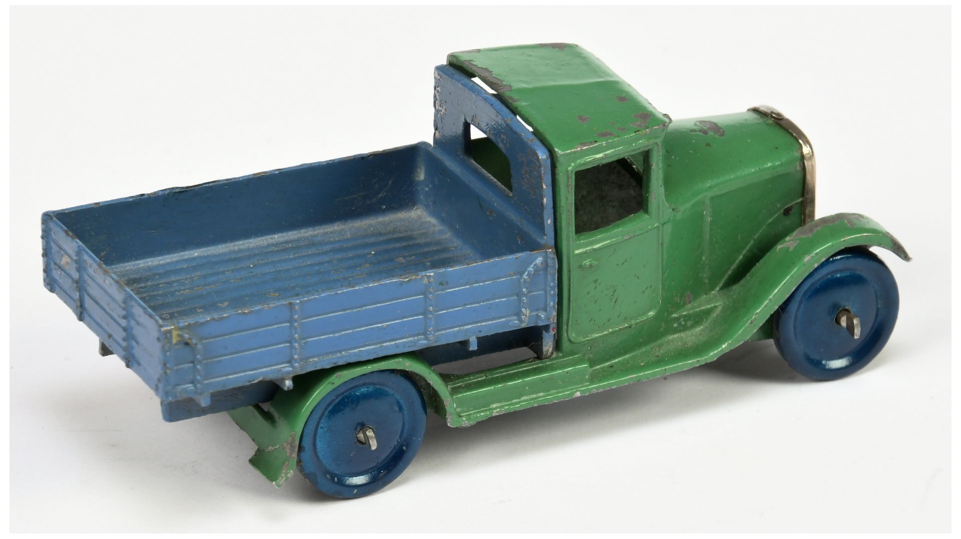 Dinky Toys Pre-War 22C Motor Truck - Green Cab and Chassis, blue back and washed wheels, chrome g... - Bild 2 aus 3