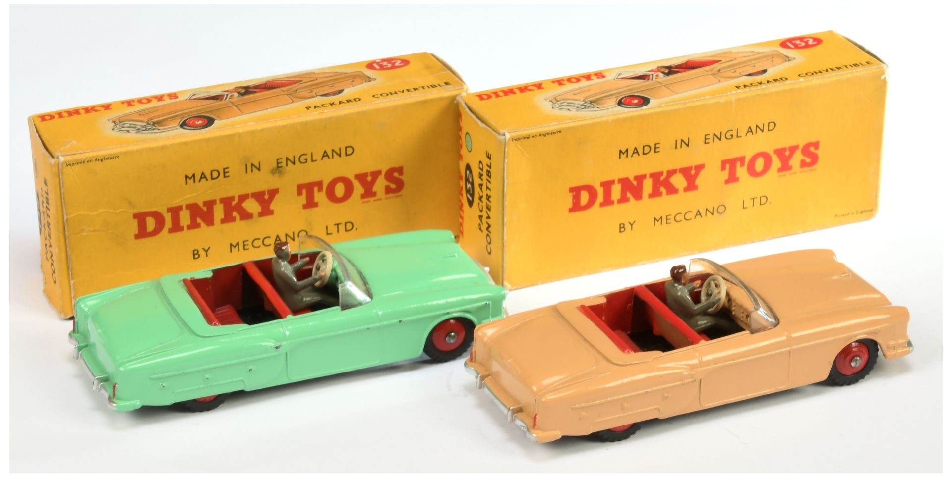 Dinky Toys 132 Packard Convertible - Light tan body, red rigid hubs and interior with figure driv... - Image 2 of 2