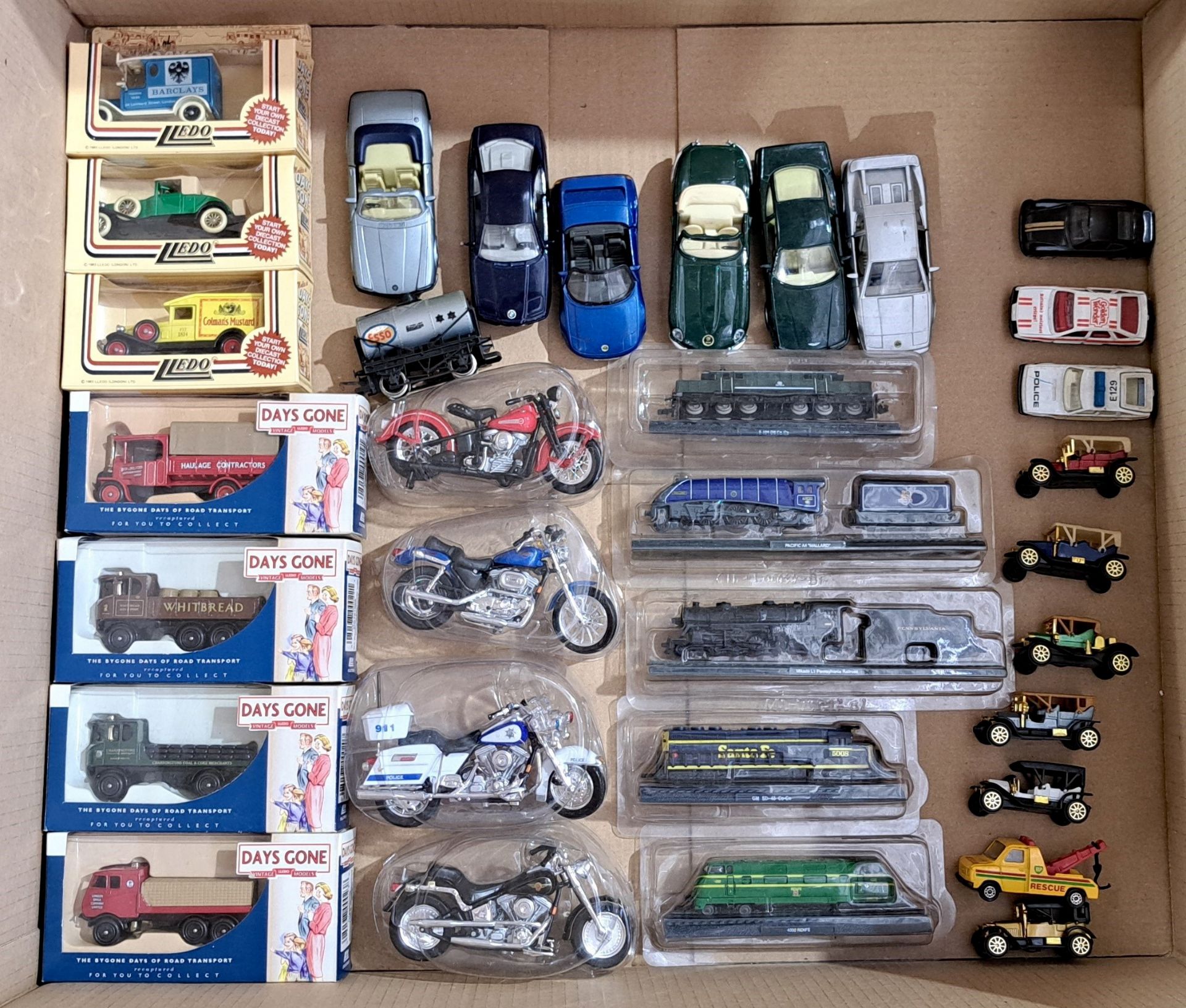 Lledo & similar, Car, Commercial, Motorcycle & Train related, a large mixed boxed & unboxed group - Image 2 of 2