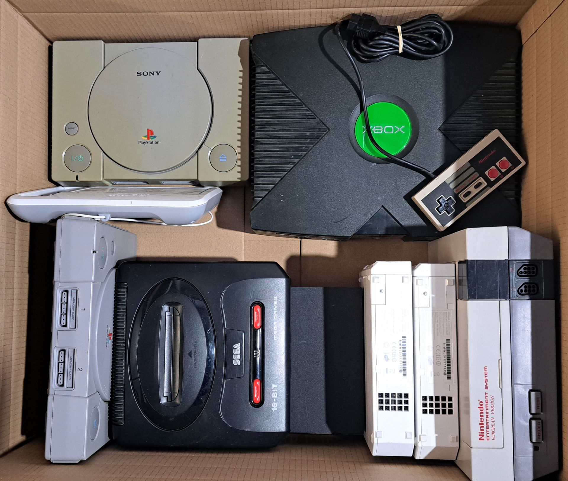 Vintage/Retro Gaming. Nintendo, Xbox, PlayStation, Atari and similar - Bild 2 aus 6