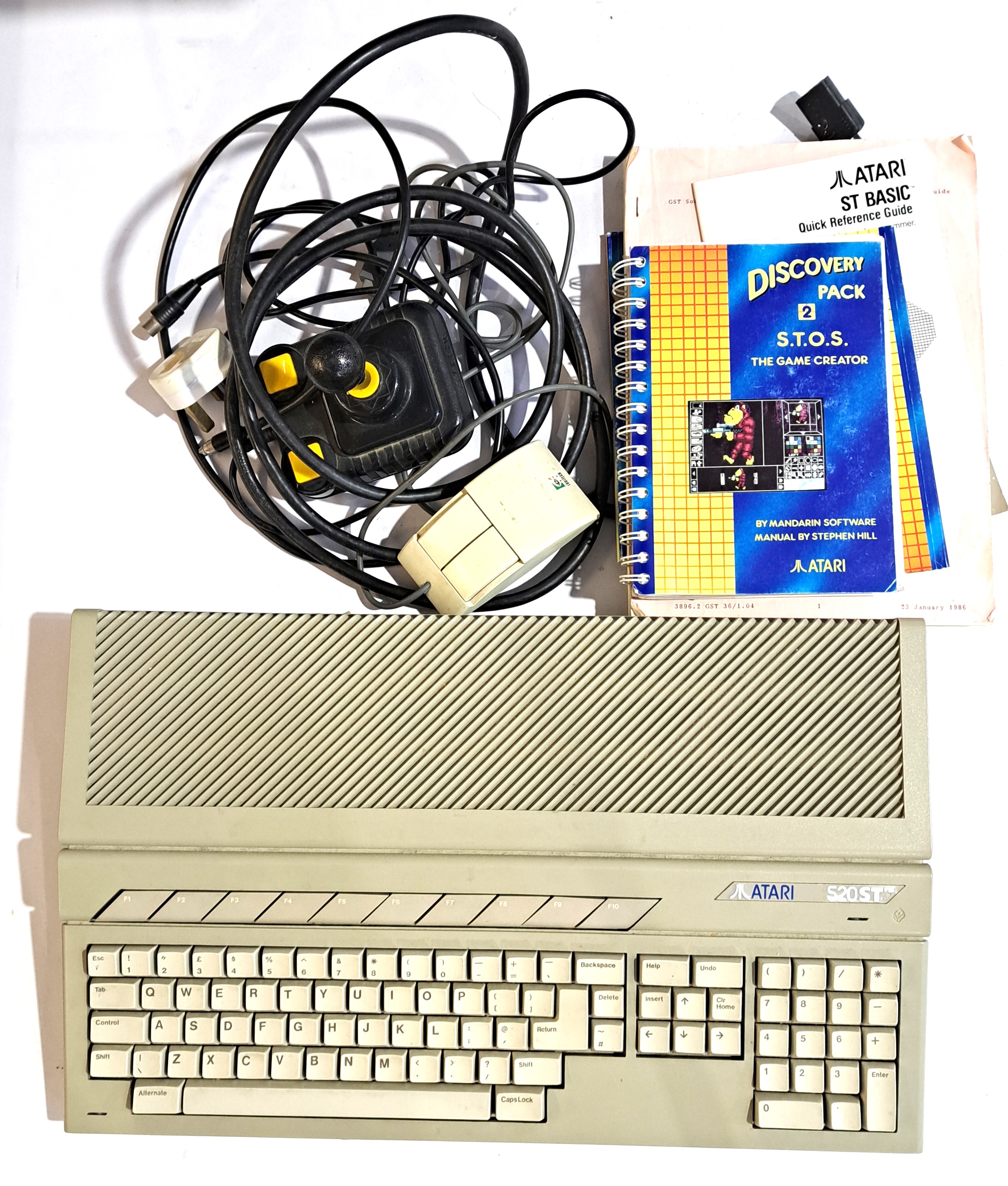 Vintage/Retro Gaming. A boxed Atari 520ST Games Console with Peripherals - Image 2 of 2