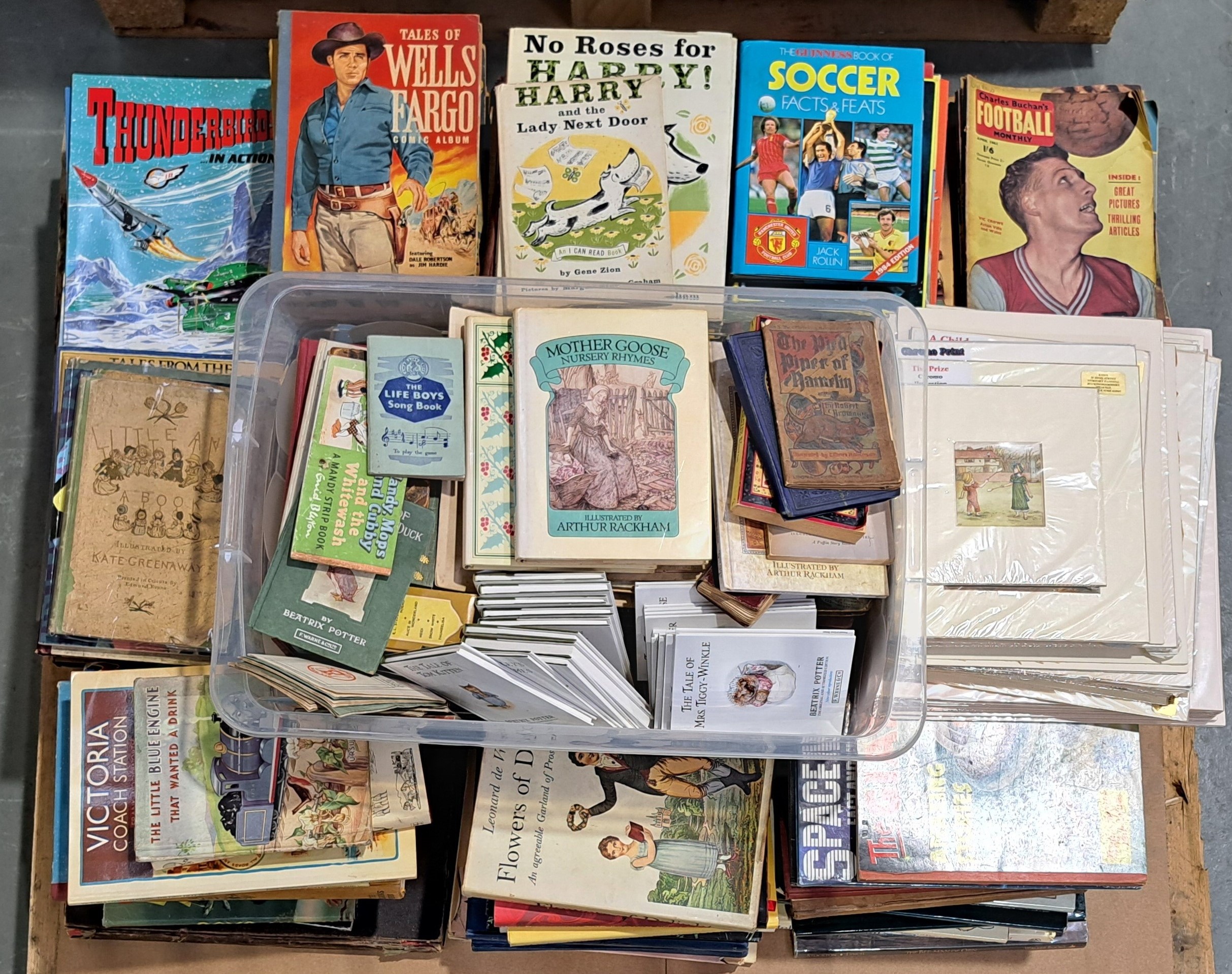 Large Quantity of Vintage to Modern Books, Annuals & Art Prints