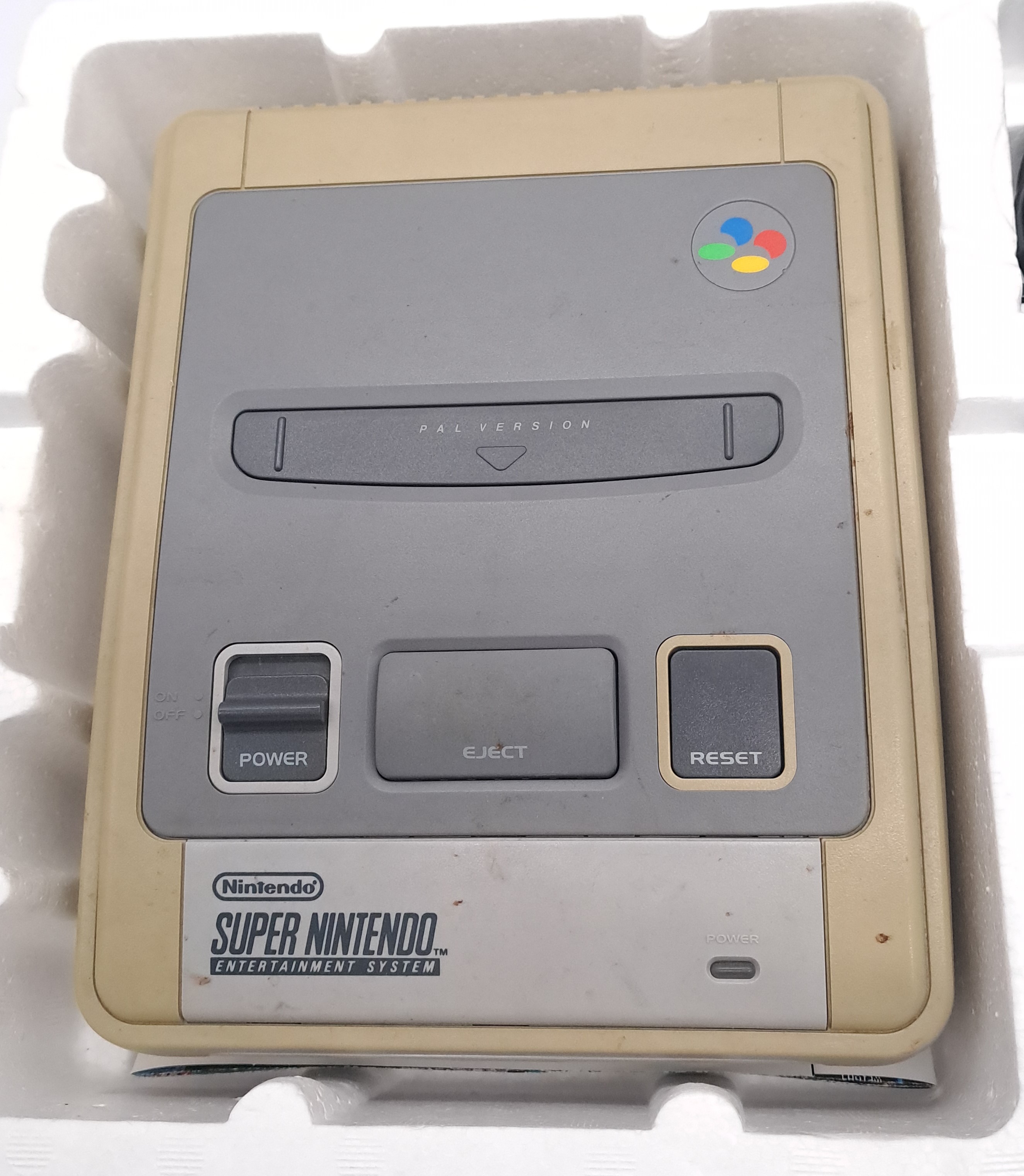 Super Nintendo, a boxed STARWING FX Entertainment System - Image 2 of 3
