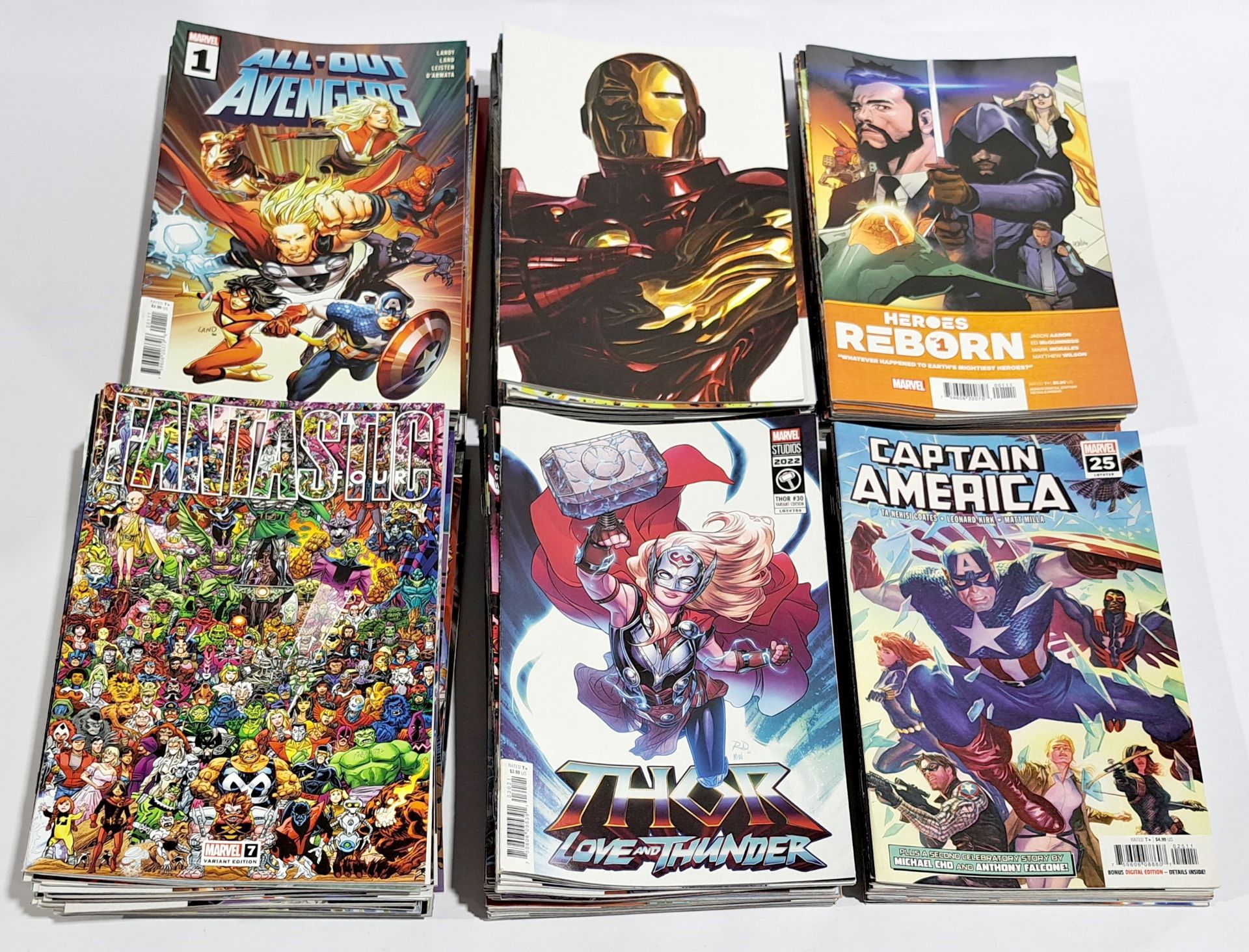 Quantity of Marvel Fantastic Four, Avengers & related Comics