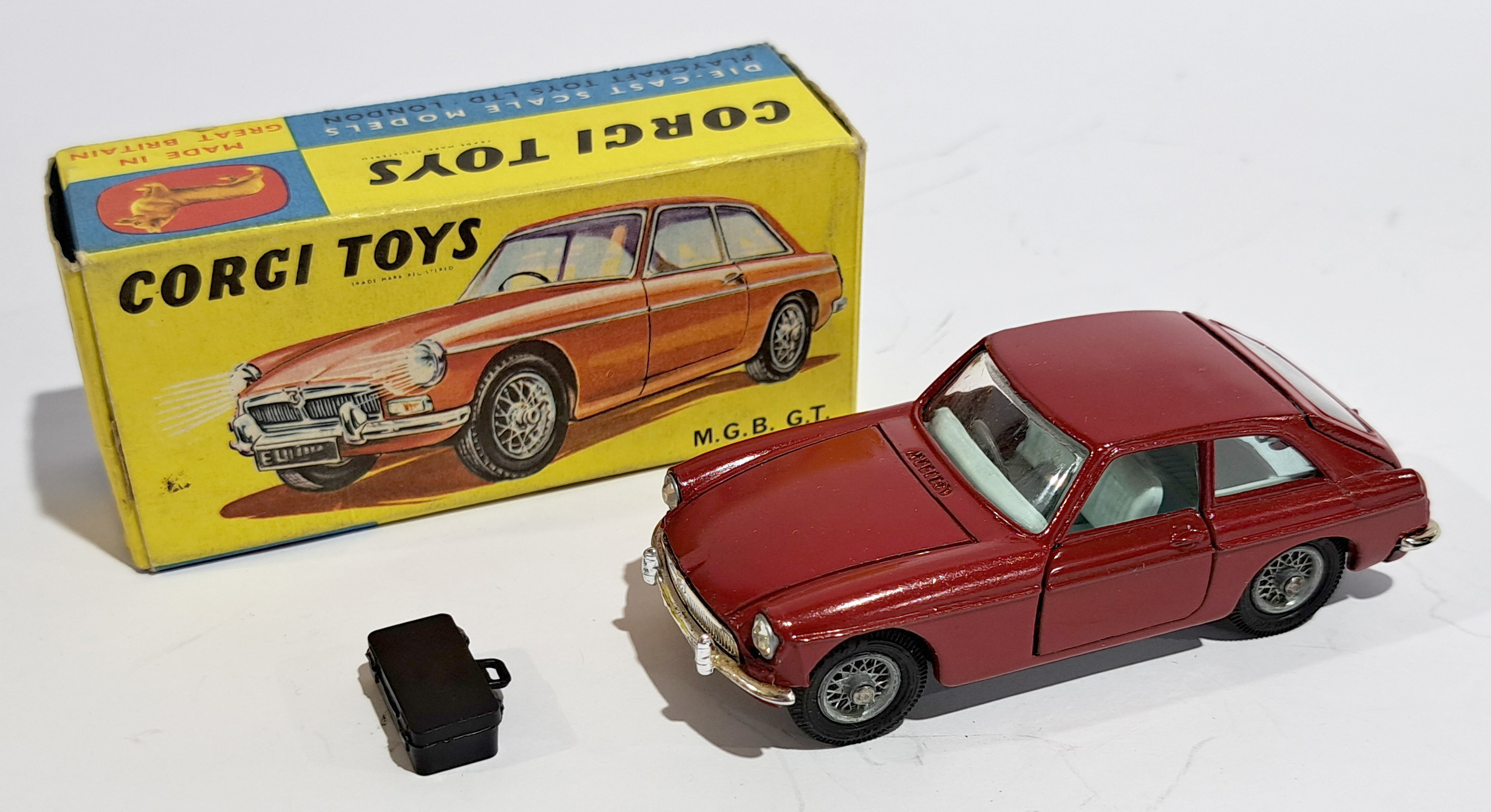 Corgi 327 MGB GT Red with Black Luggage Case, boxed