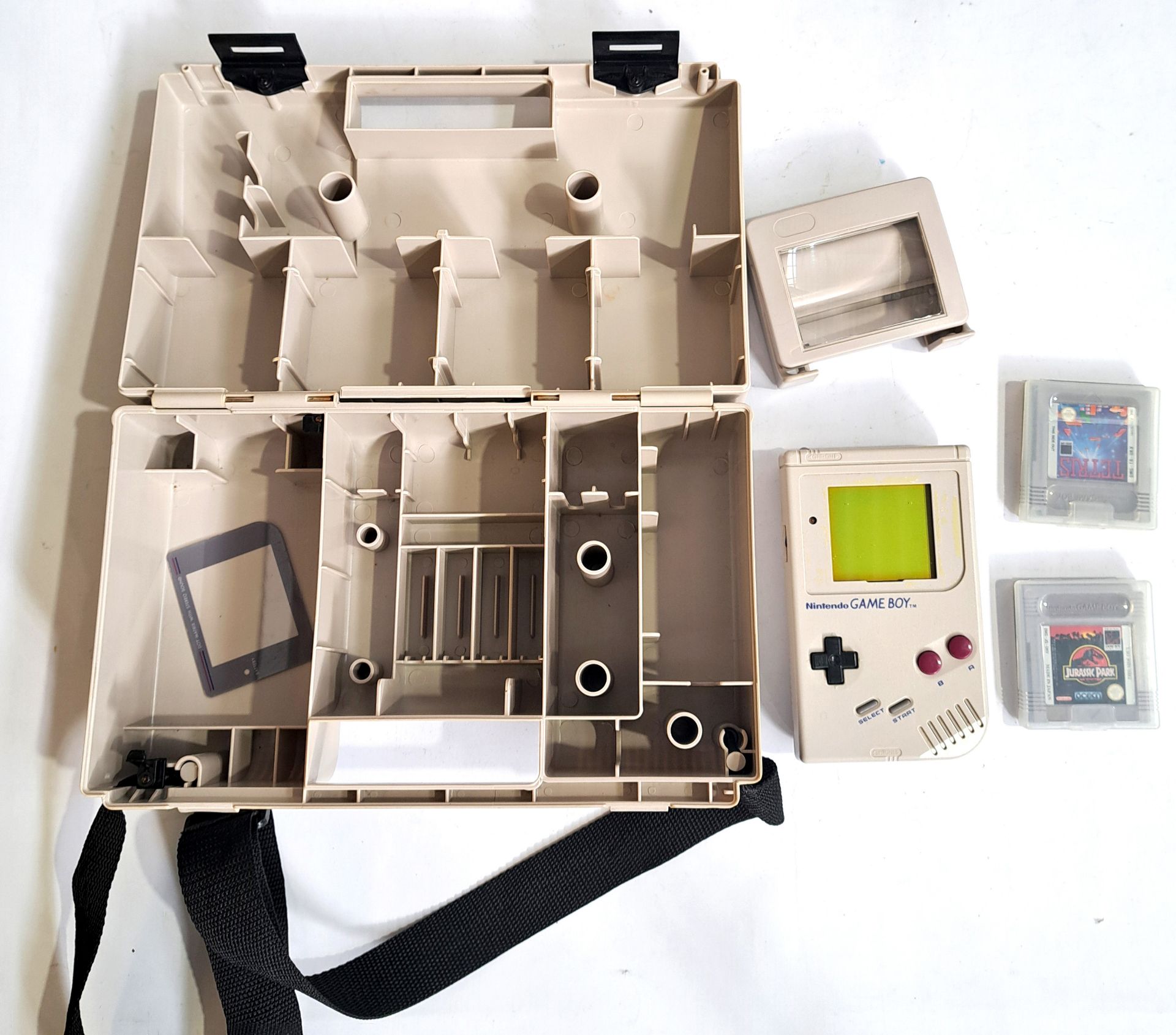 Vintage/Retro Gaming. Nintendo, a boxed Nintendo Game Boy - Image 4 of 4