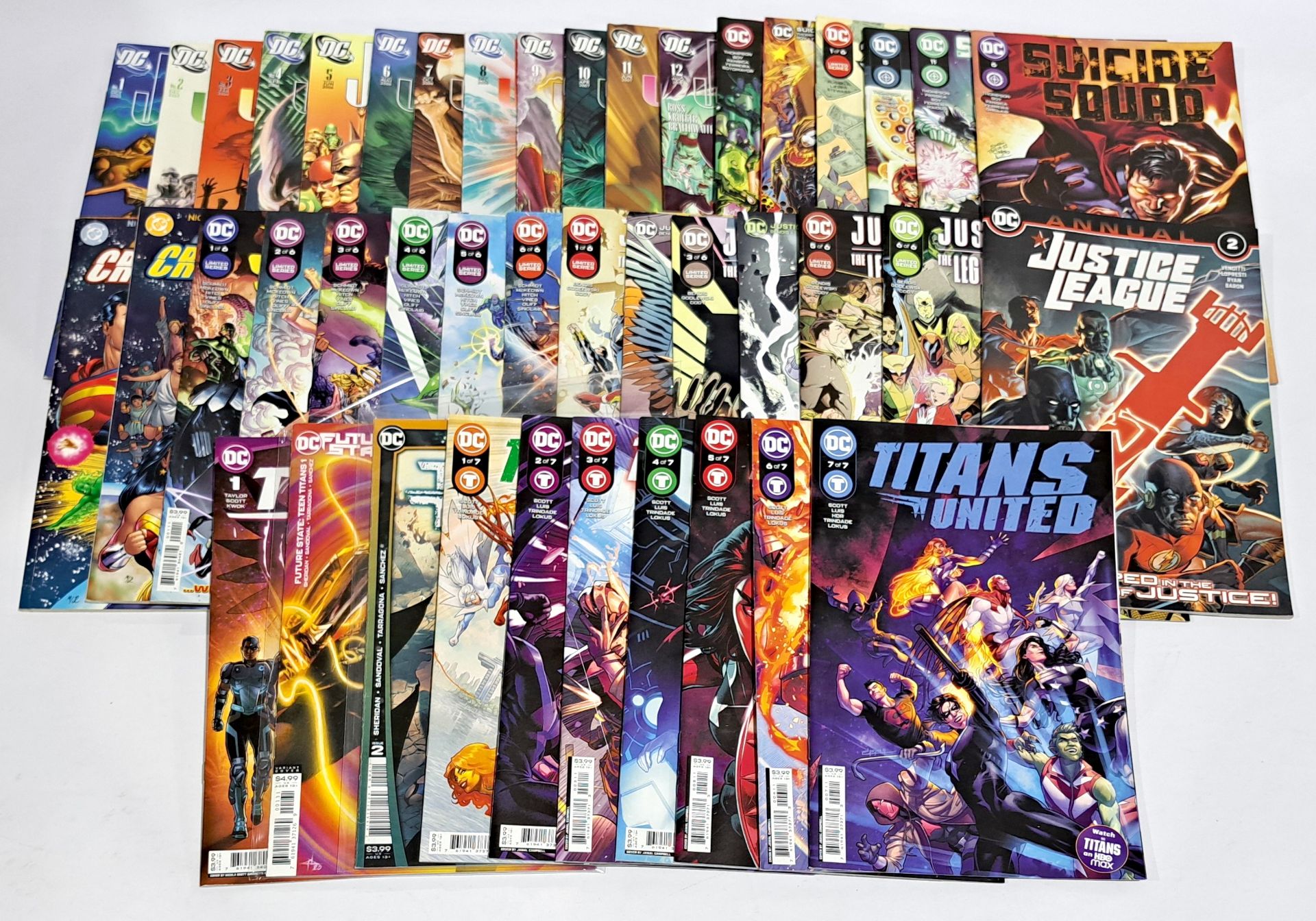Quantity of DC Justice League & similar Comcs - Image 3 of 3