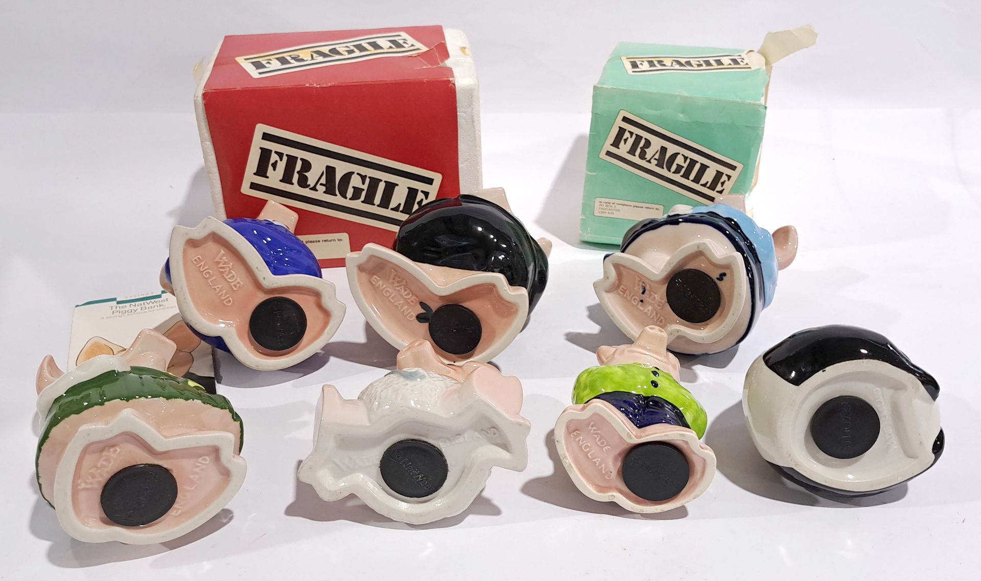 Complete Set of Wade NatWest Pigs with Panda & Baby Ceramic Piggy Banks, a boxed & unboxed group - Image 2 of 2