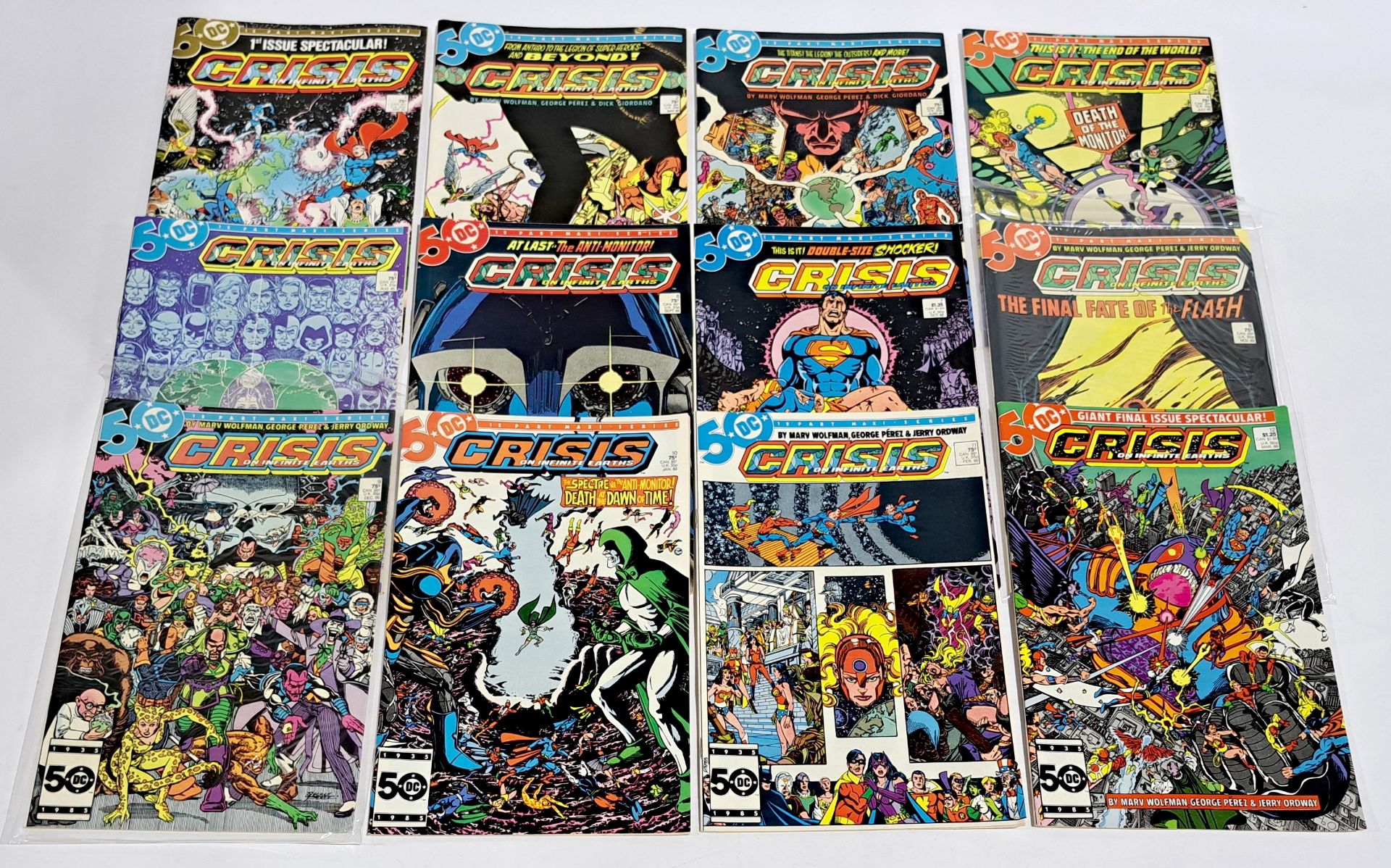 Quantity of DC & similar Superhero Comics, Crisis on Infinite Earths Complete Mini-Series #1 to #... - Image 2 of 5