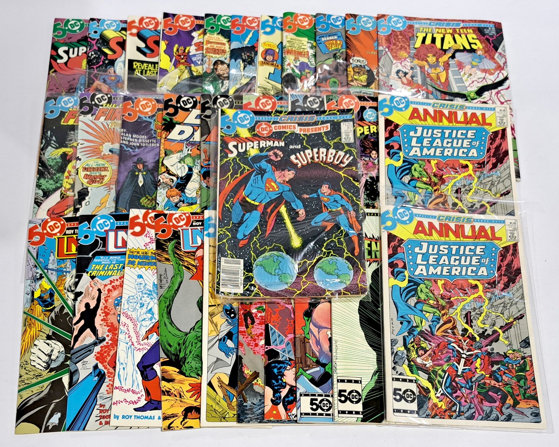 Quantity of DC & similar Superhero Comics, Crisis on Infinite Earths Complete Mini-Series #1 to #... - Image 3 of 5