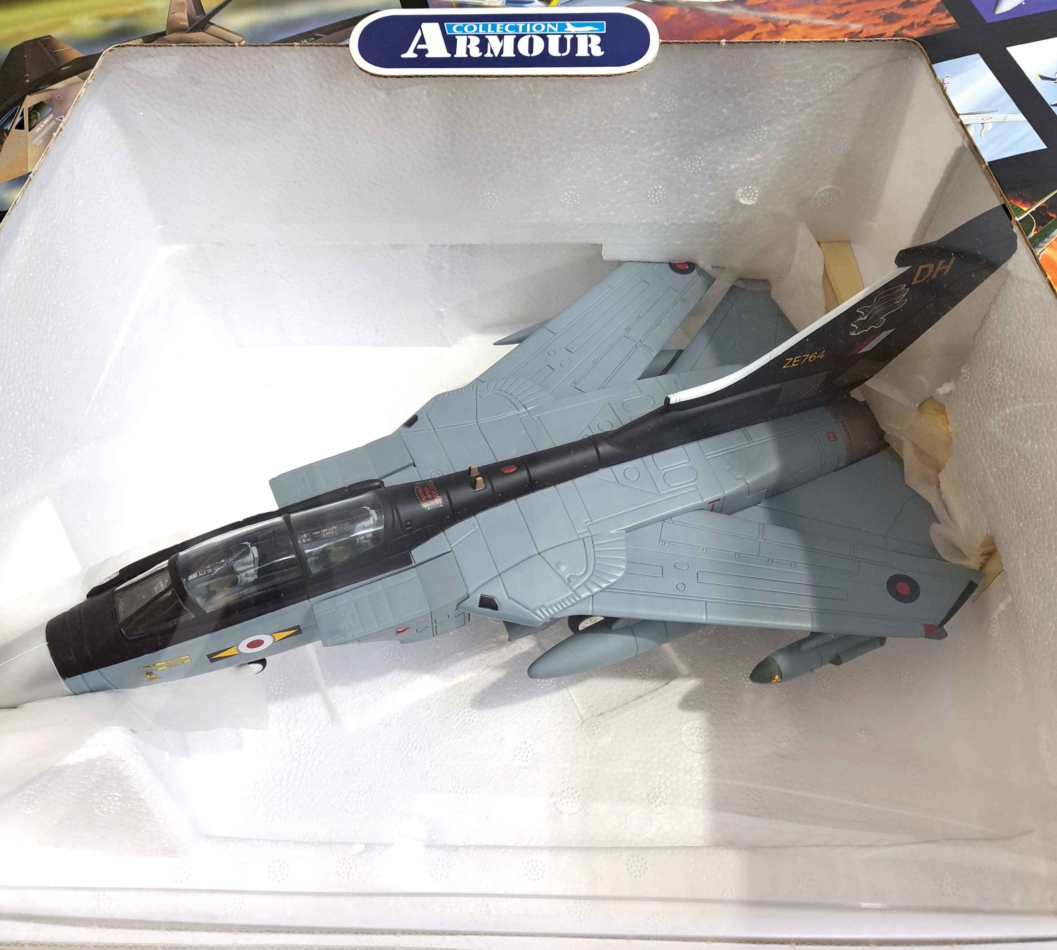 Franklin Mint "Armour Collection", a boxed pair of 1:48 scale military aircraft - Image 3 of 3