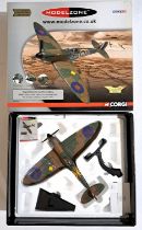 Corgi "Aviation Archive" (Model Zone) a boxed 1/32nd scale AA33910 Supermarine Spitfire