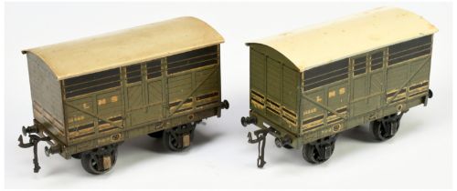 Bassett Lowke O Gauge Pair of LMS Cattle Trucks 14548.