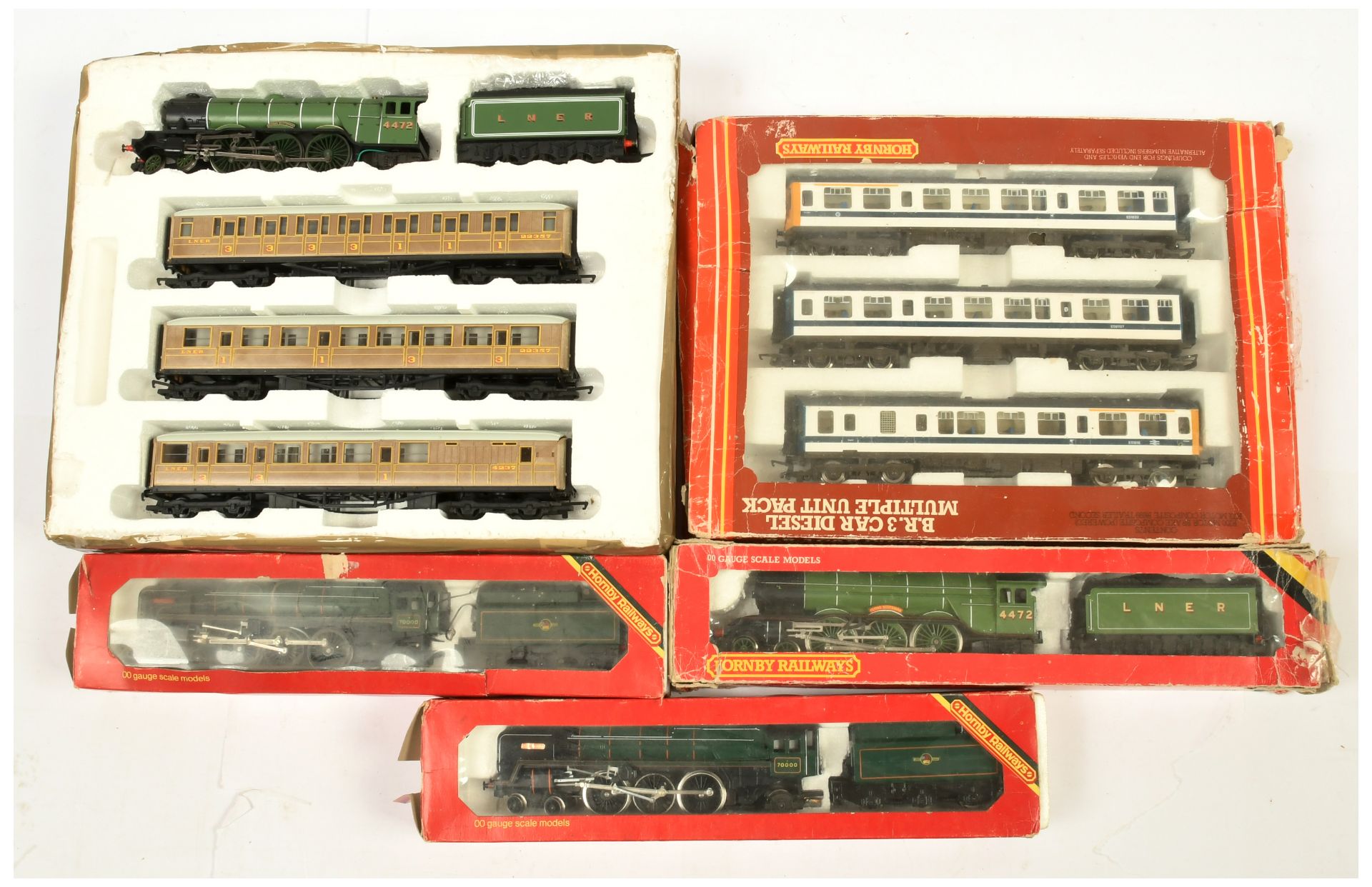Hornby mixed group of Locomotives to include 