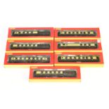 Hornby China OO Group of 7x Pullman Coaches.