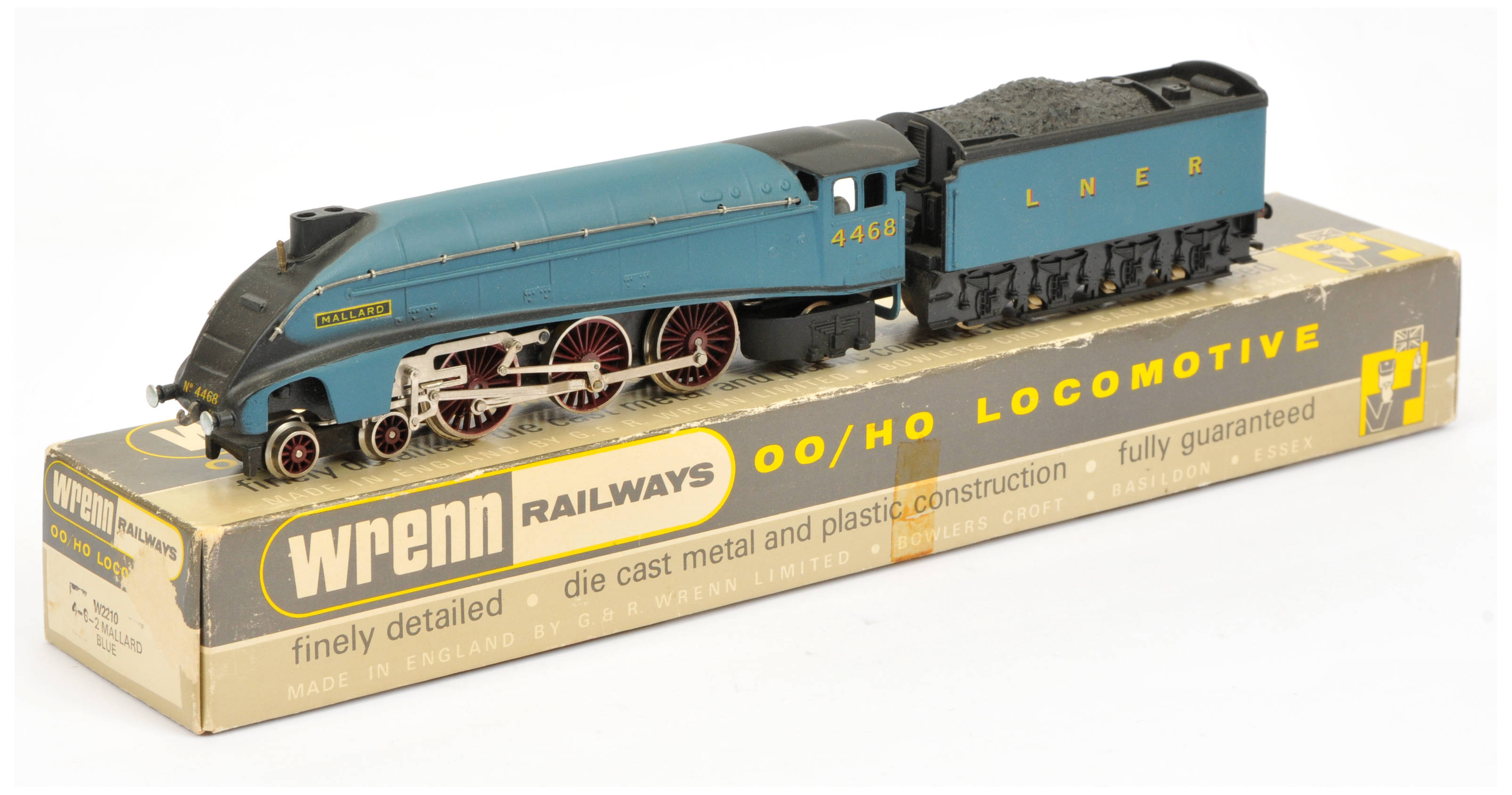 Wrenn W2210 4-6-2 LNER A4 Class Steam Locomotive No. 4468 "Mallard"