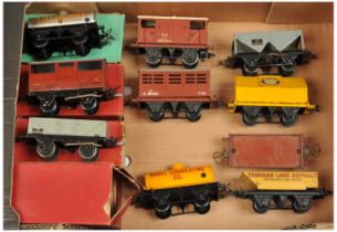 Hornby Trains O Gauge Group of boxed & unboxed wagons.