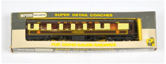 Wrenn W6002B brown and cream Pullman 1st Parlour Car "Belinda" with white tables