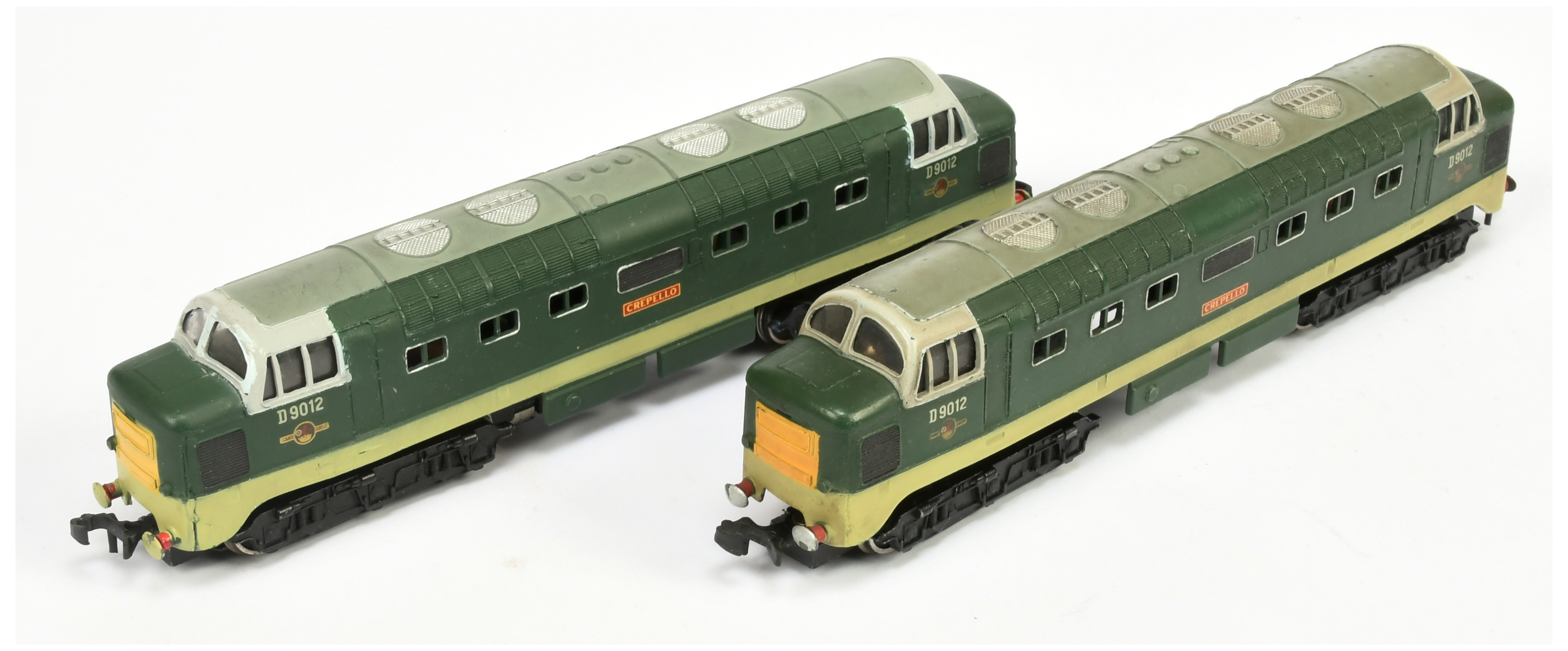 Hornby Dublo 3-rail pair of 2234 Co-Co two-tone green Deltic Diesel Locomotive No. D9012 "Crepello"