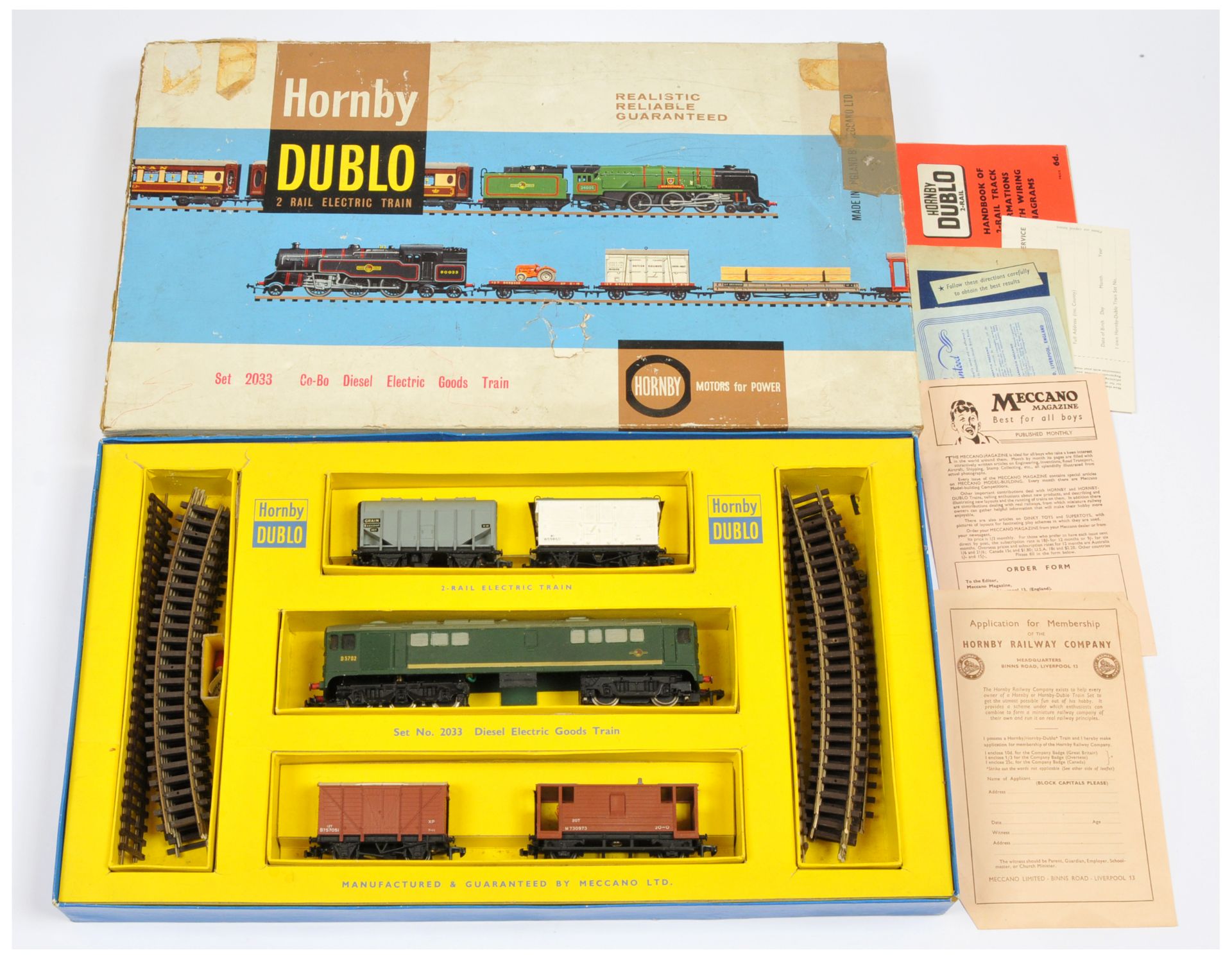 Hornby Dublo 2-rail 2033 Diesel Electric Goods Train Set 