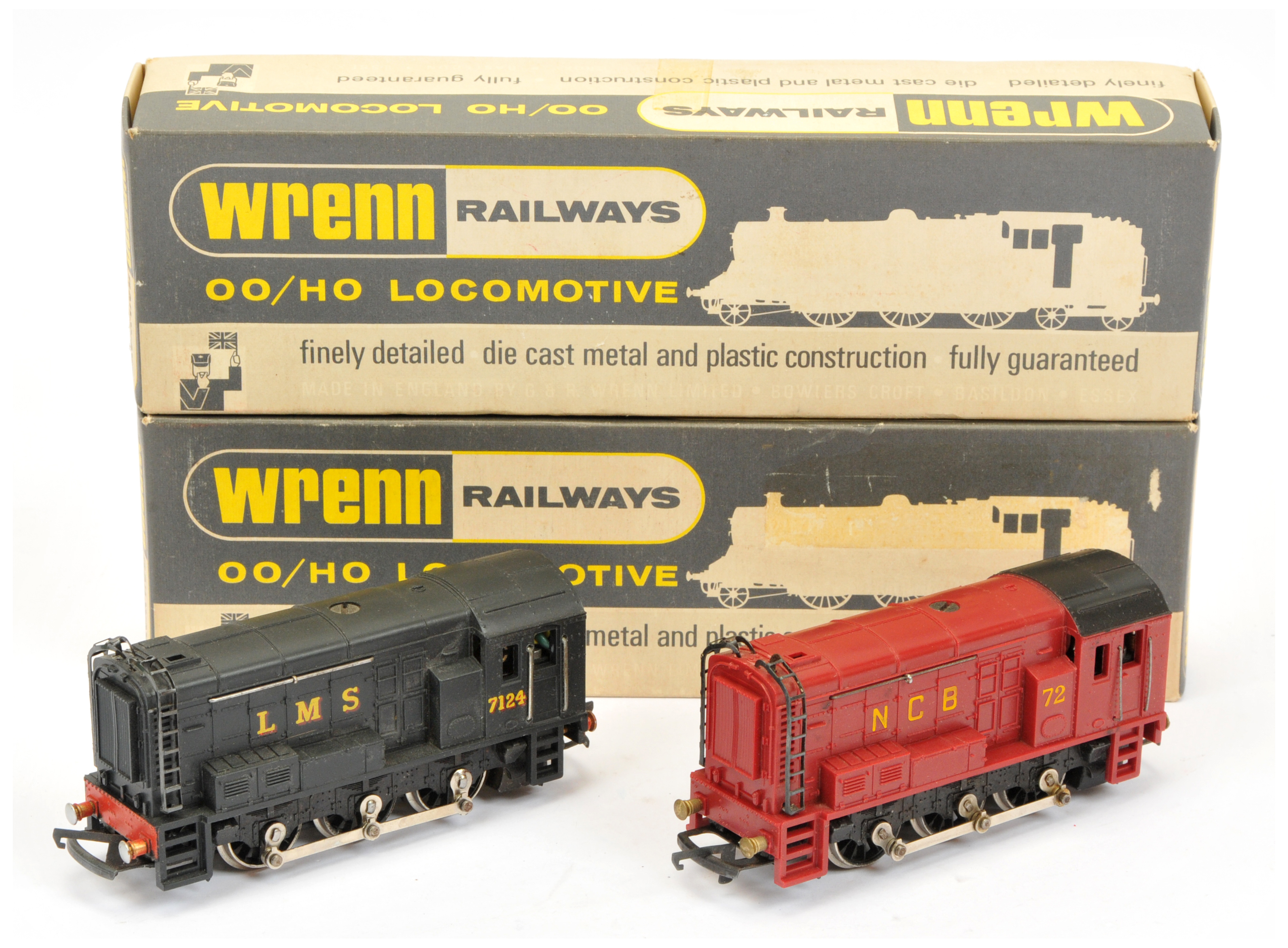 Wrenn pair of 08 Class Diesel Locomotives comprising of 