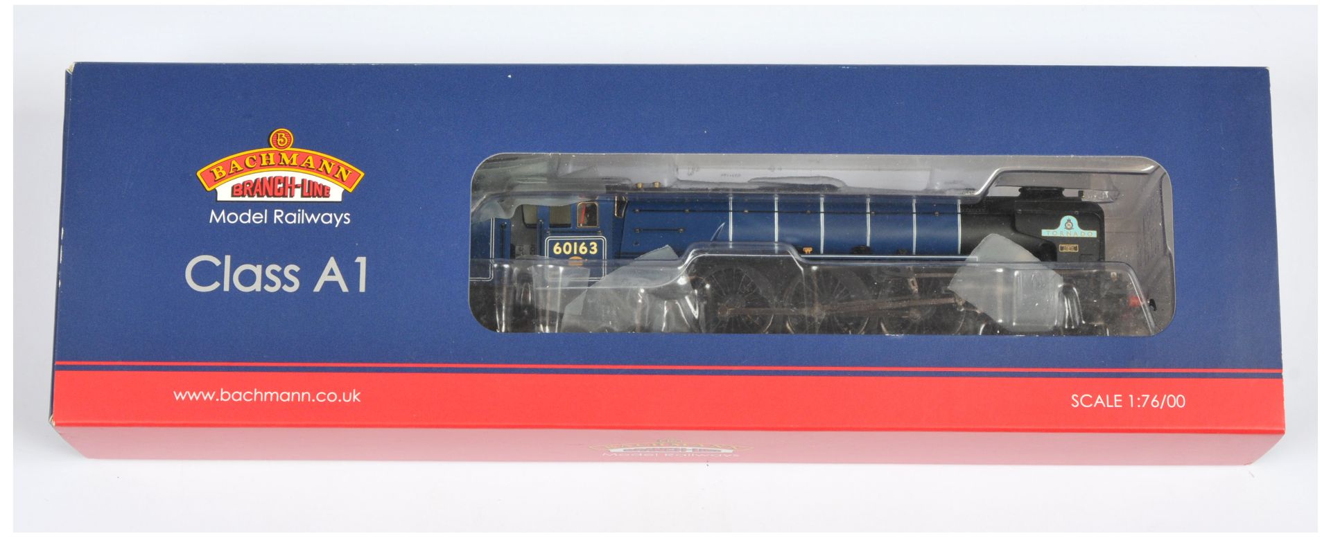 Bachmann OO Gauge 32-550C 4-6-2 BR A1 Class Steam Locomotive No. 60163 "Tornado" in BR blue