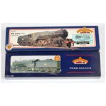 Bachmann OO Pair of boxed V2 Class Loco's 31-550A & 31-552