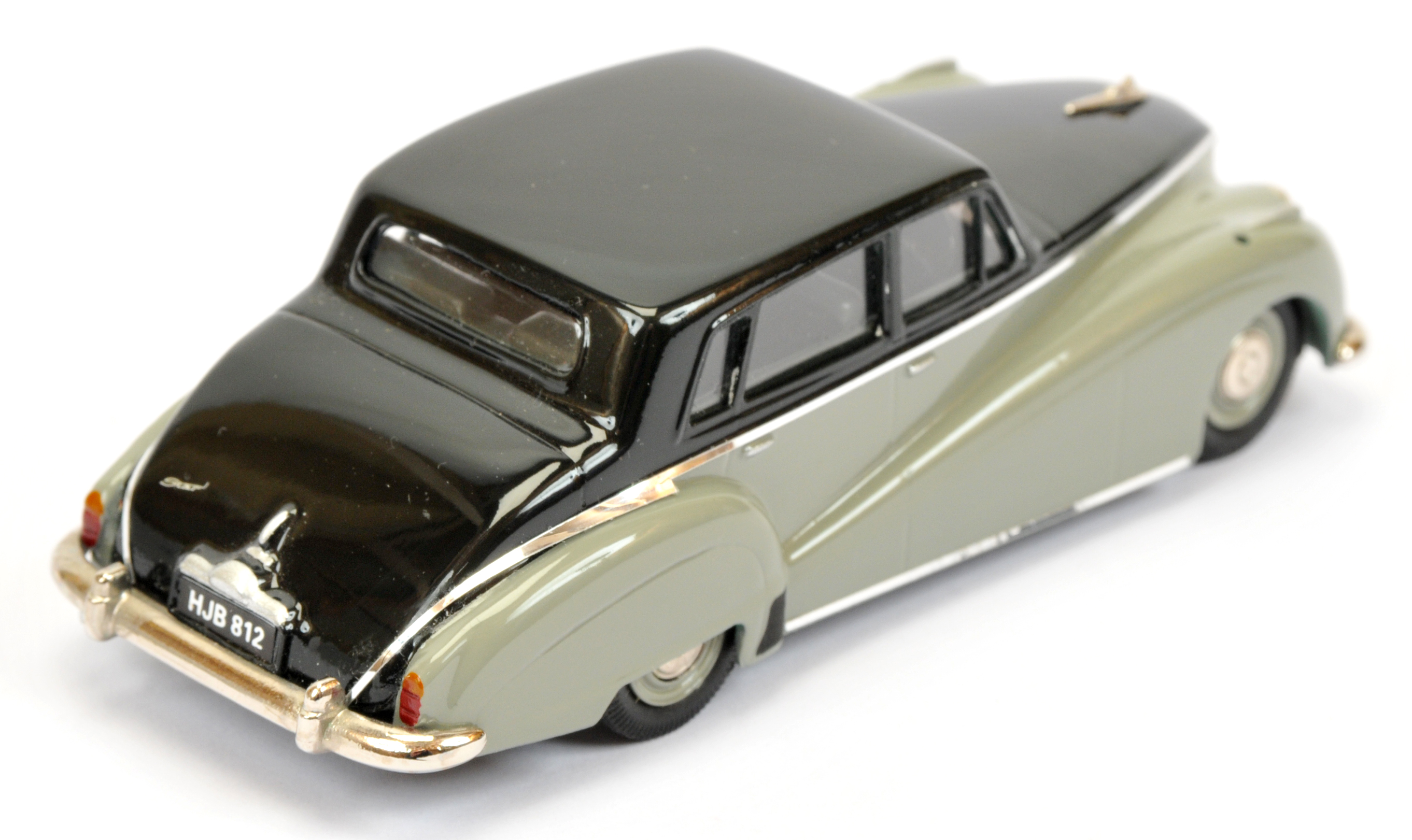 Pathfinder Models PFM12 Armstrong Siddeley Star Sapphire 1959 - two-tone black, grey, dark green ... - Image 2 of 2