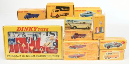 Dinky (Atlas Editions) - a boxed group of cars and accessories