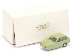 Illustra Reliant Super Robin - sage green body