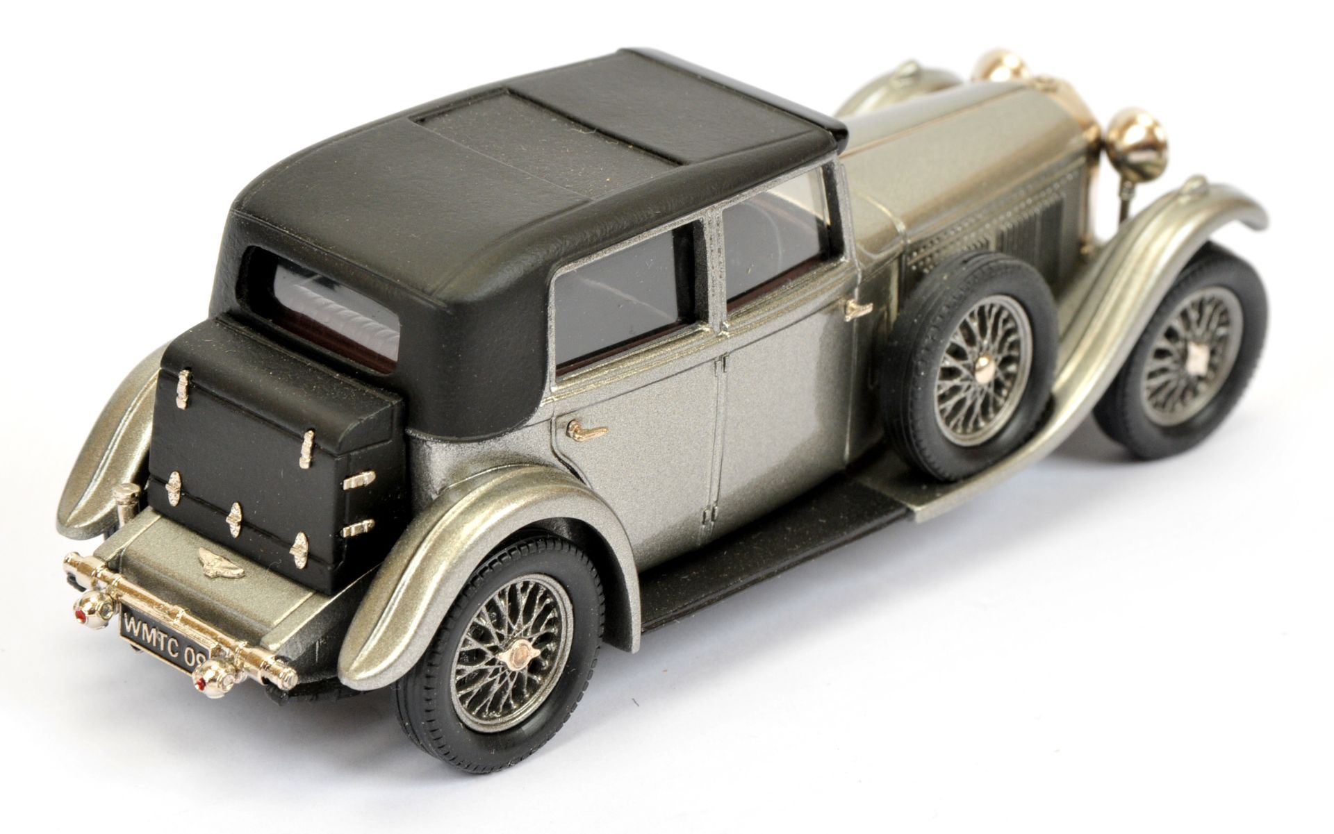 Brooklin Models a boxed LDM75X 1930 Bentley 8-Litre  - Bild 2 aus 2