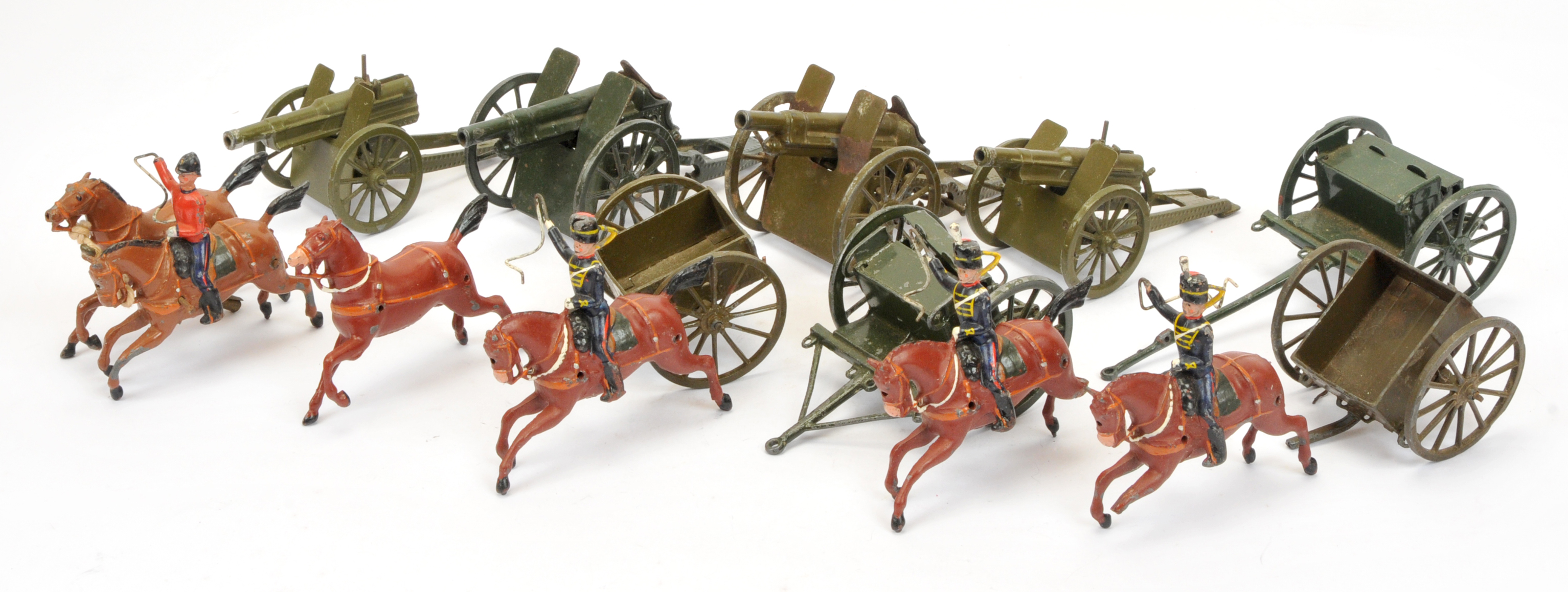 Britains - Group of Unboxed Horse-Drawn Field Guns & Limbers