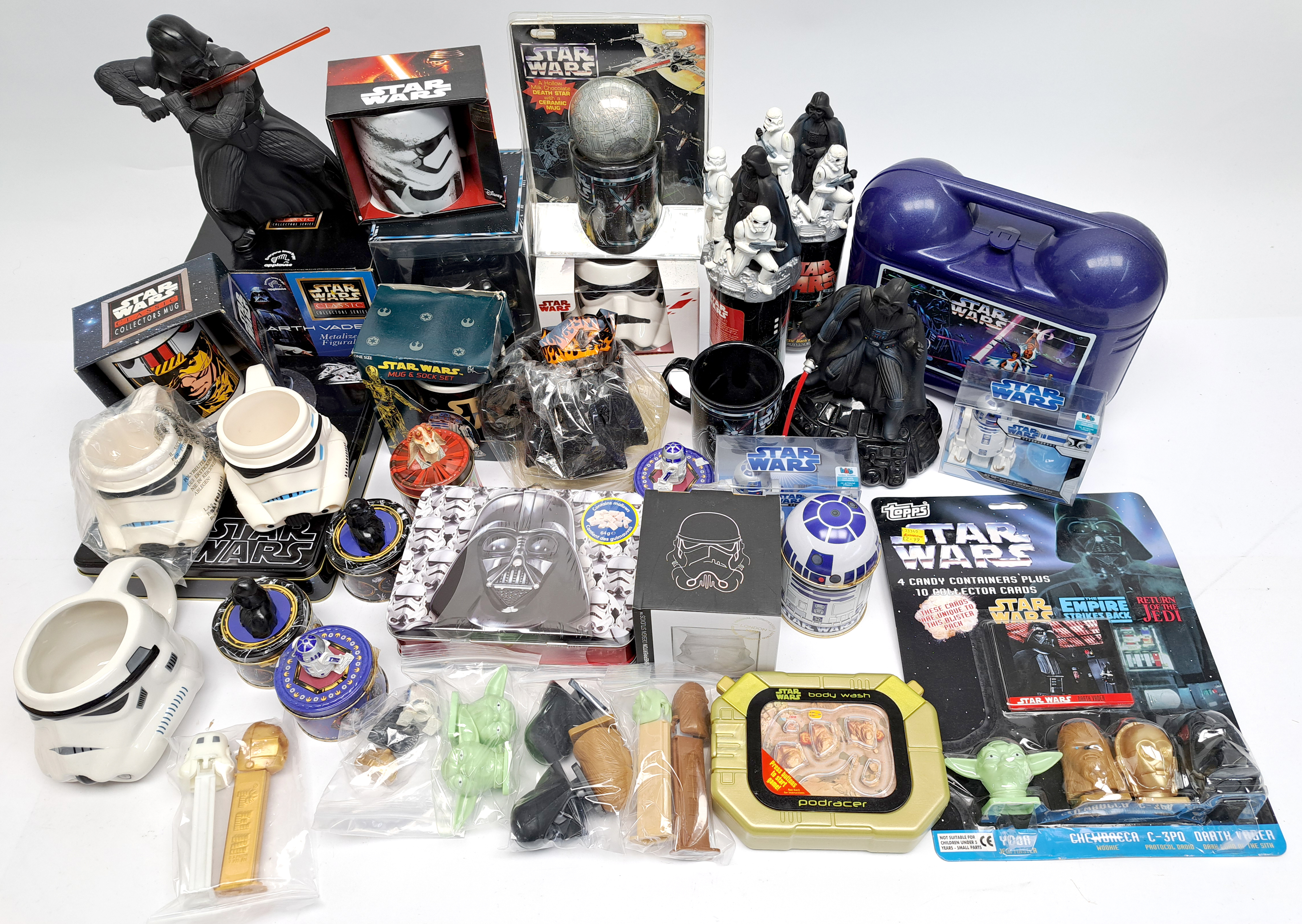 Topps Star Wars Candy heads, promotional Food items & assorted figural mugs. Good to excellent.