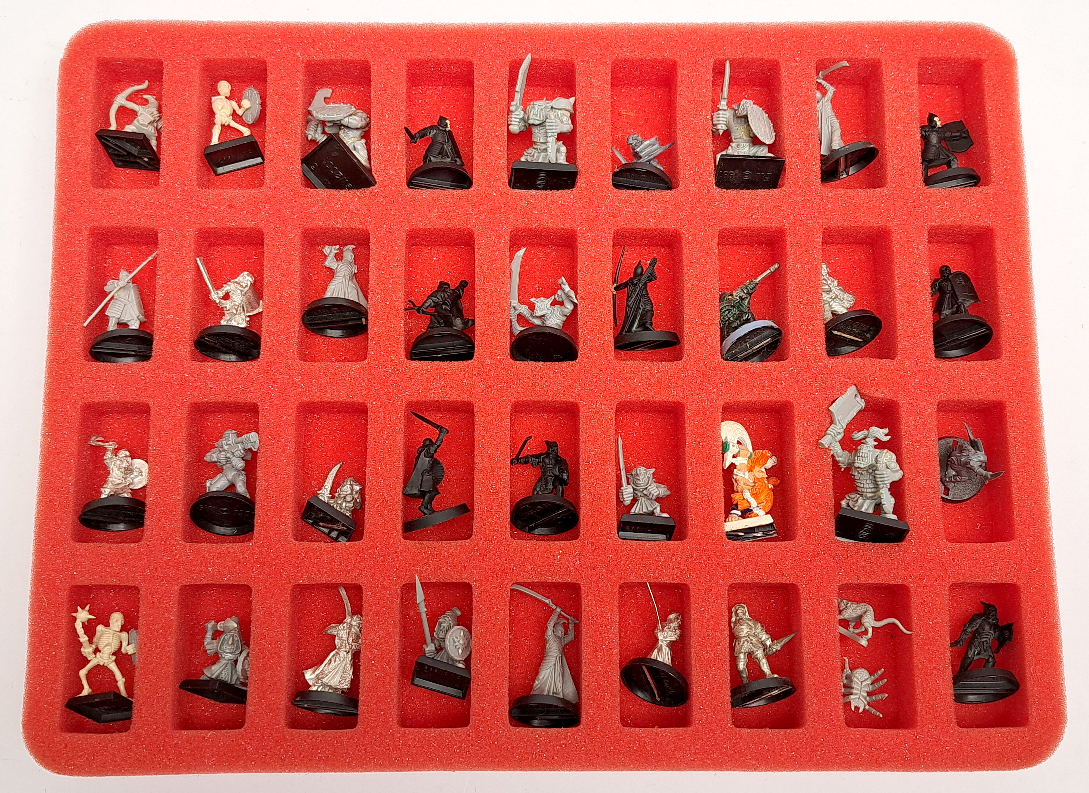 Games Workshop Warhammer and similar a large quantity of Fantasy Figures - Image 3 of 5