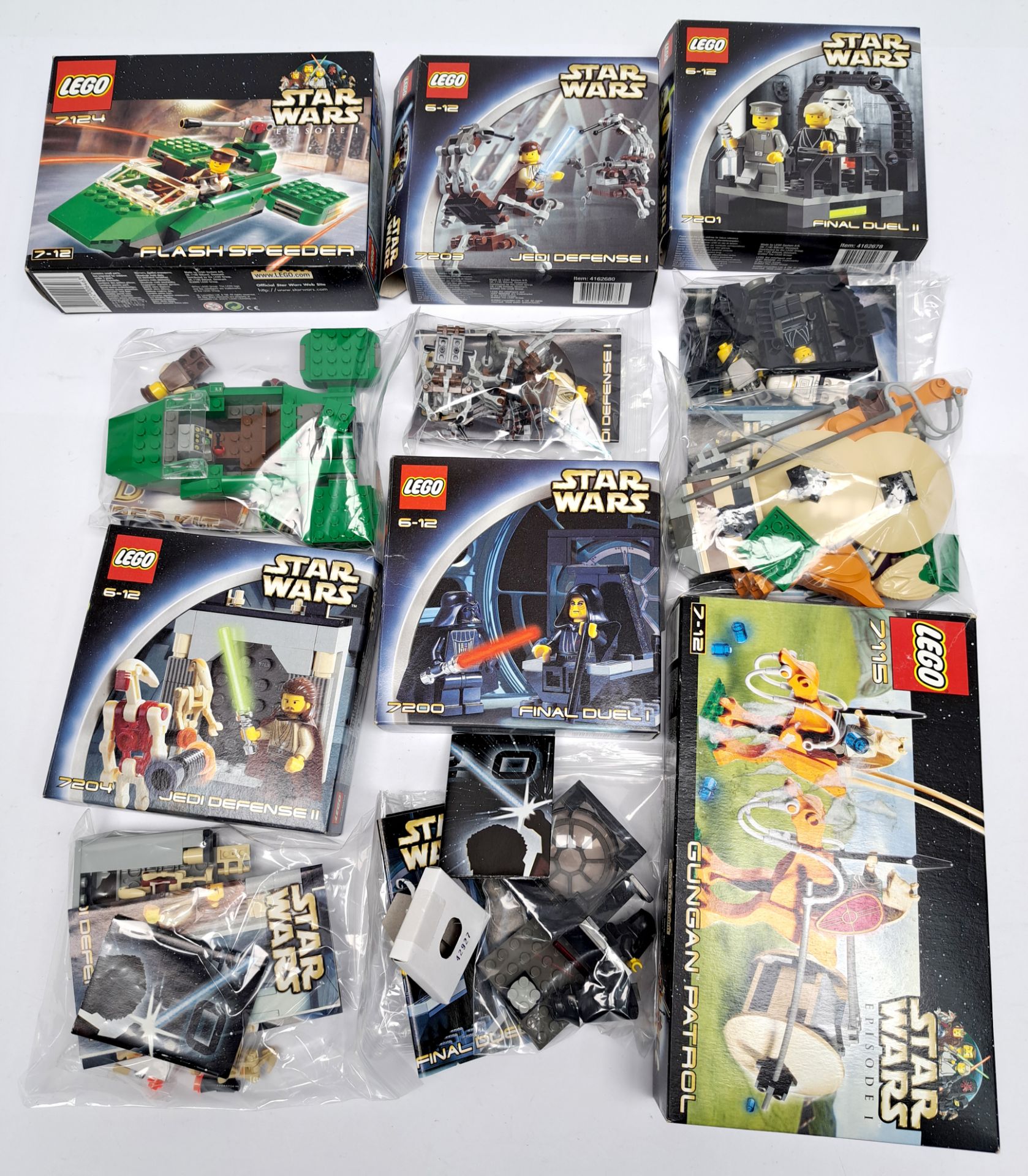 Lego Star Wars opened sets 7115, 7204, 7203, 7201, 7124, 7200. Good to excellent.