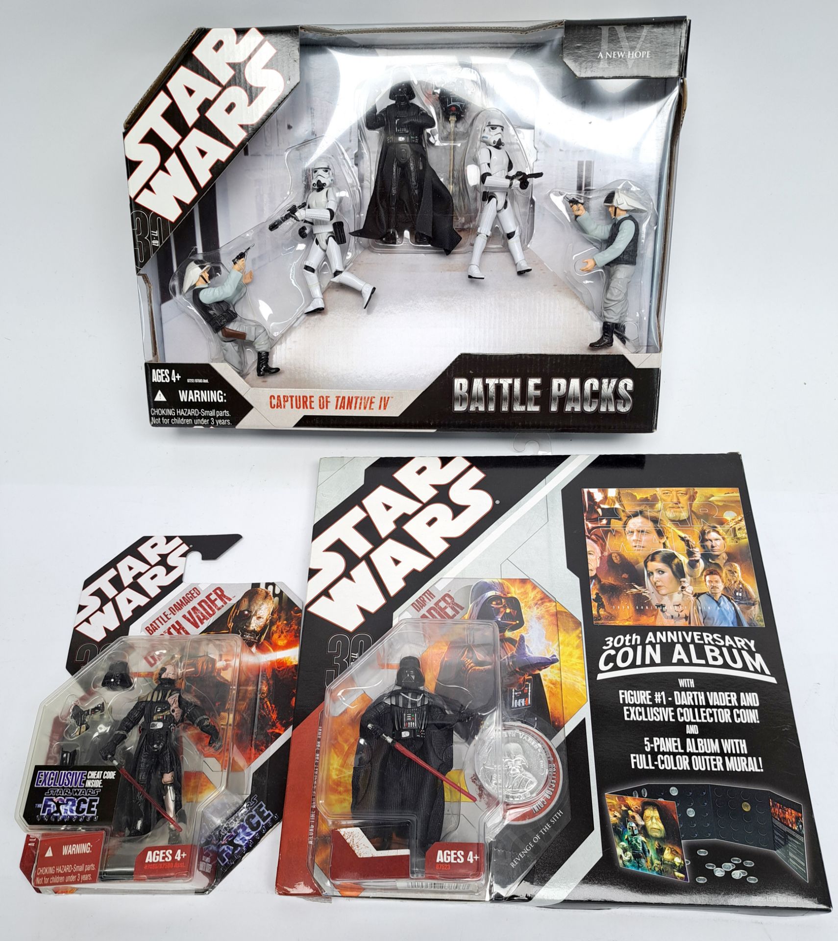 Hasbro Star Wars 30th Anniversary Battle Damaged Darth Vader, Battle Pack and Coin Album. Near mi...