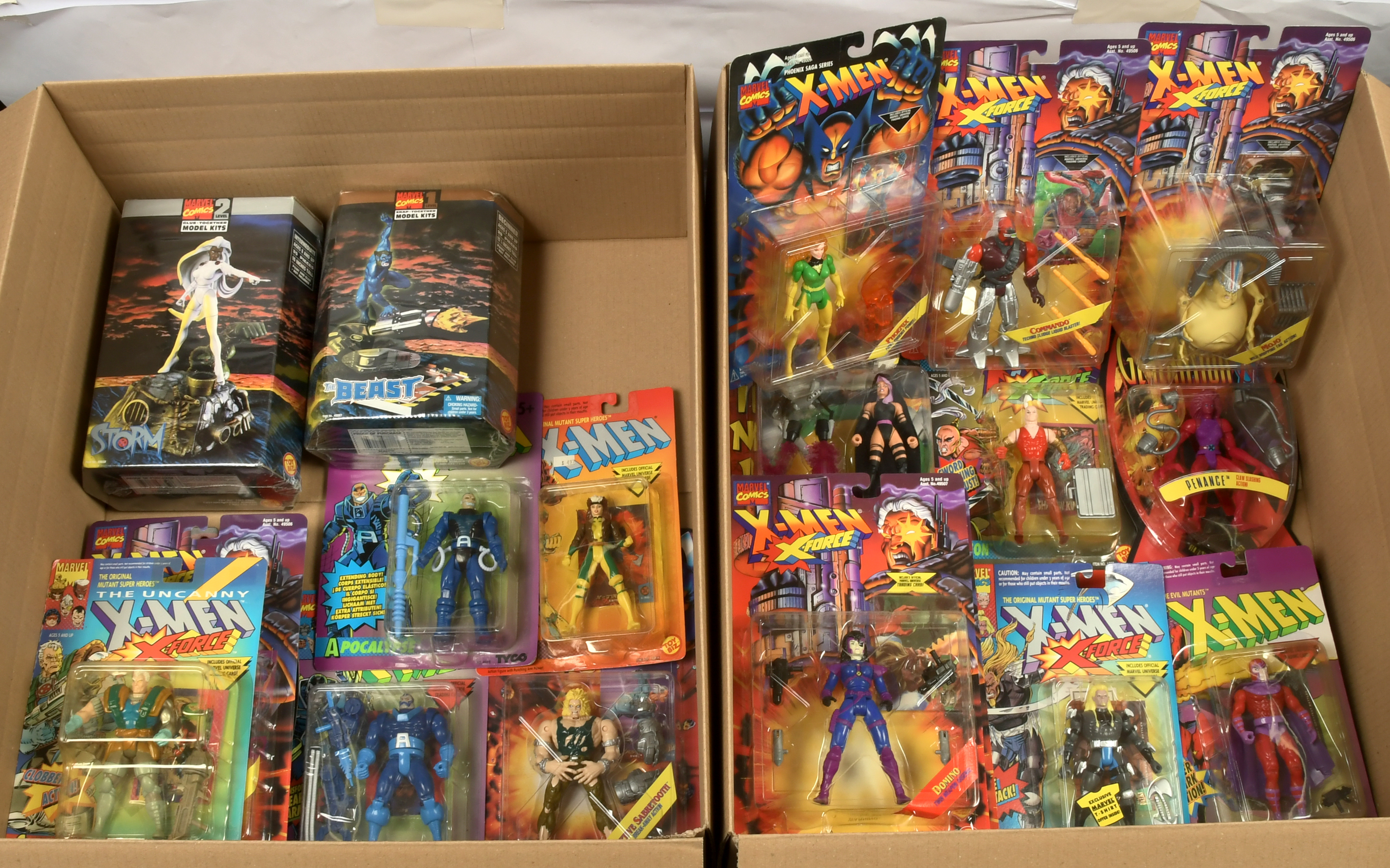 Toy Biz Marvel X-Men action figures and kits