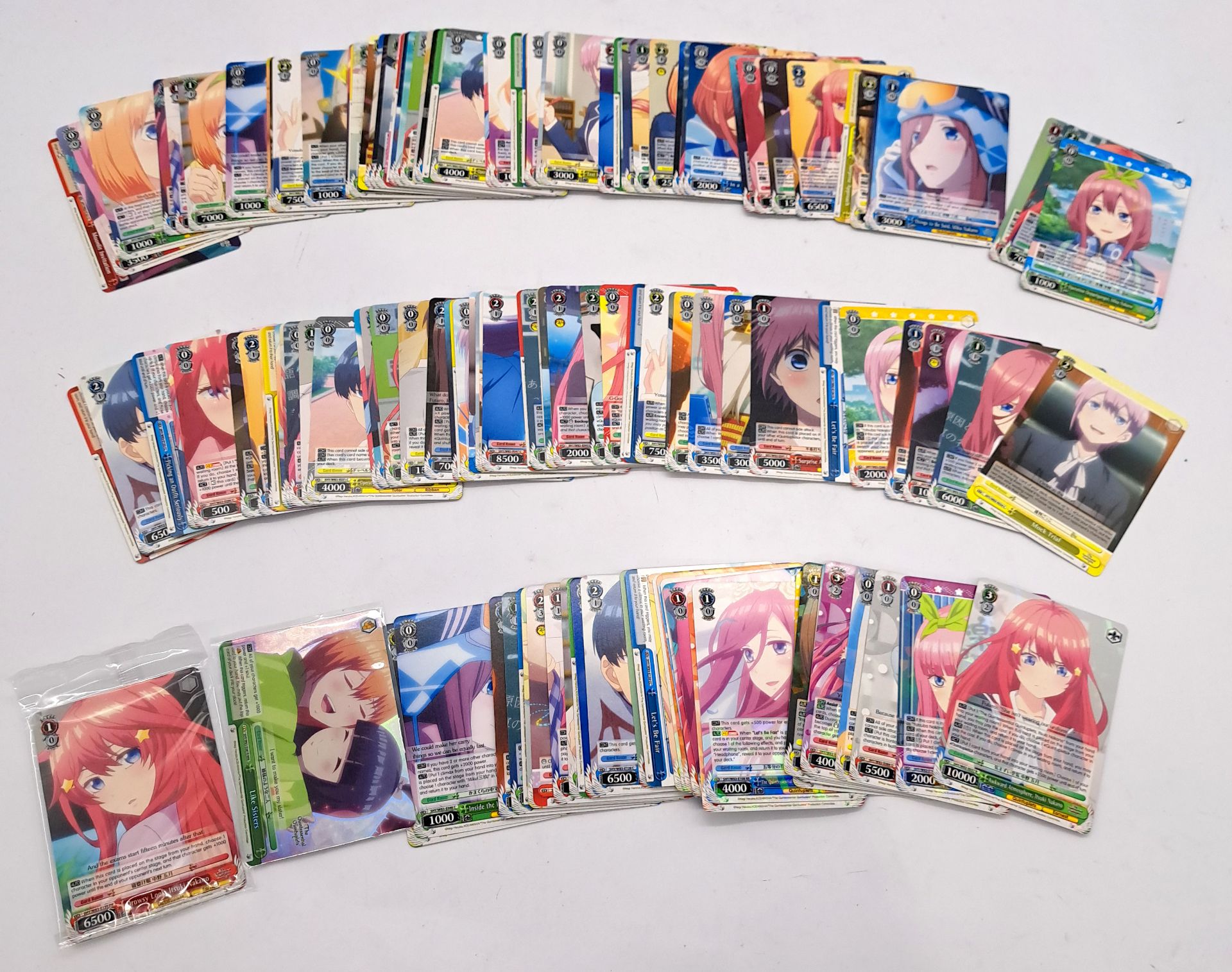 Quantity of Quintessential Quintuplets Weiss Schwarz Trading Cards 