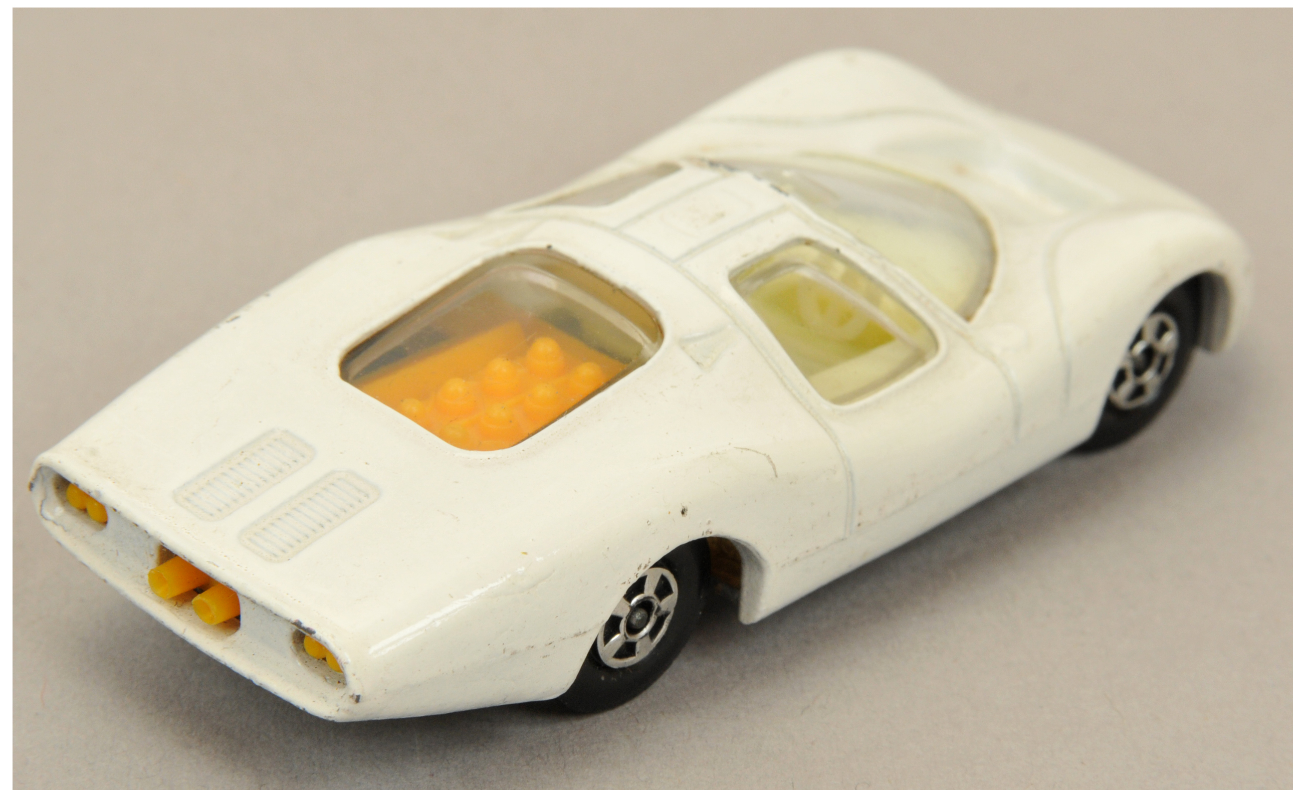 Matchbox Superfast 45a Ford Group 6 factory Pre-production colour trial - white body, clear windo... - Bild 2 aus 4