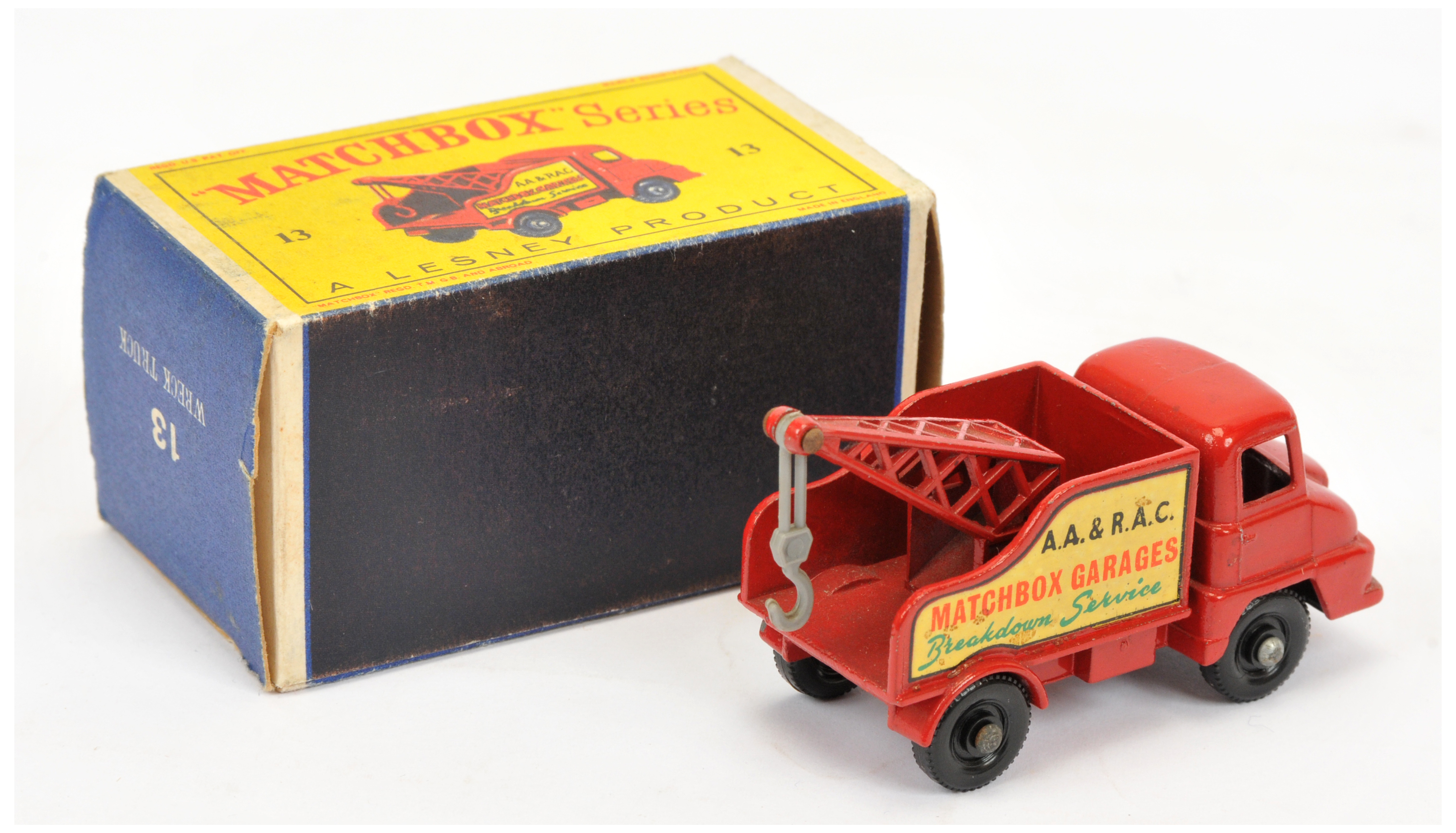 Matchbox Regular Wheels 13c Ford Thames Trader Wreck Truck - red body with silver trim, closed la... - Image 2 of 2