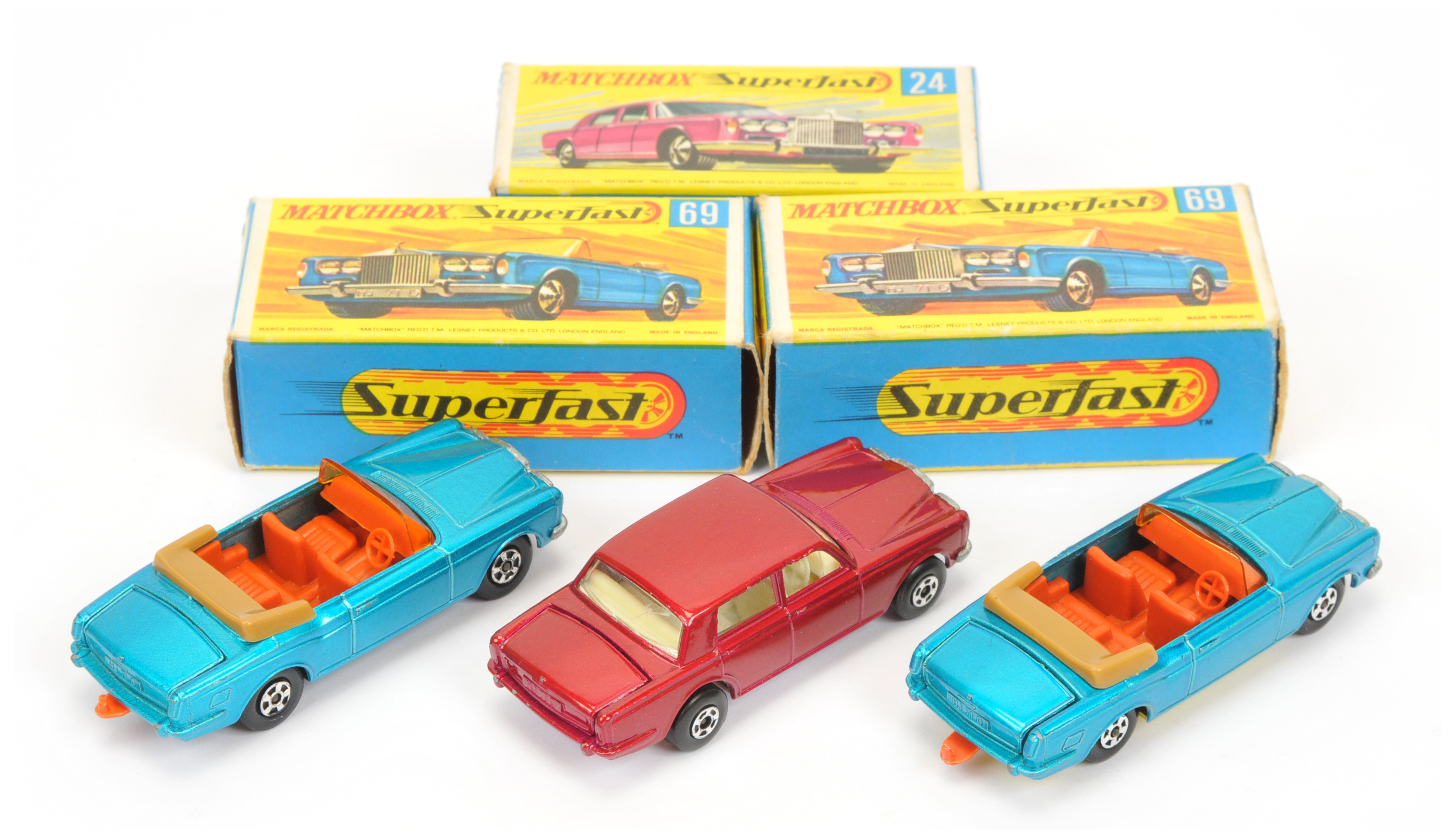 Matchbox Superfast Rolls Royce Group Of 3 - (1) 24a Silver shadow - Metallic red body, pale pink ... - Image 2 of 2