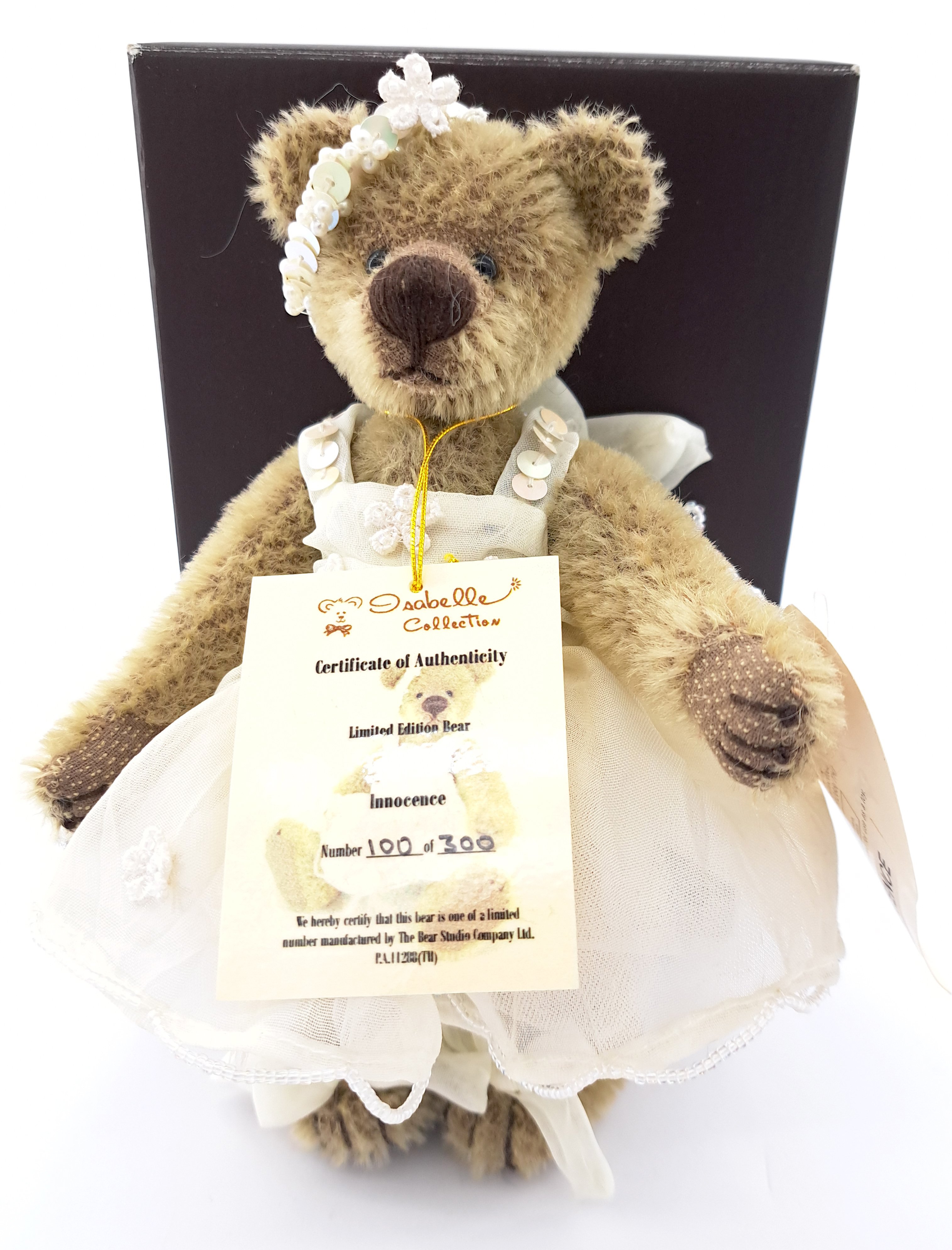 Charlie Bears Isabelle (Bear Studio) Innocence teddy bear